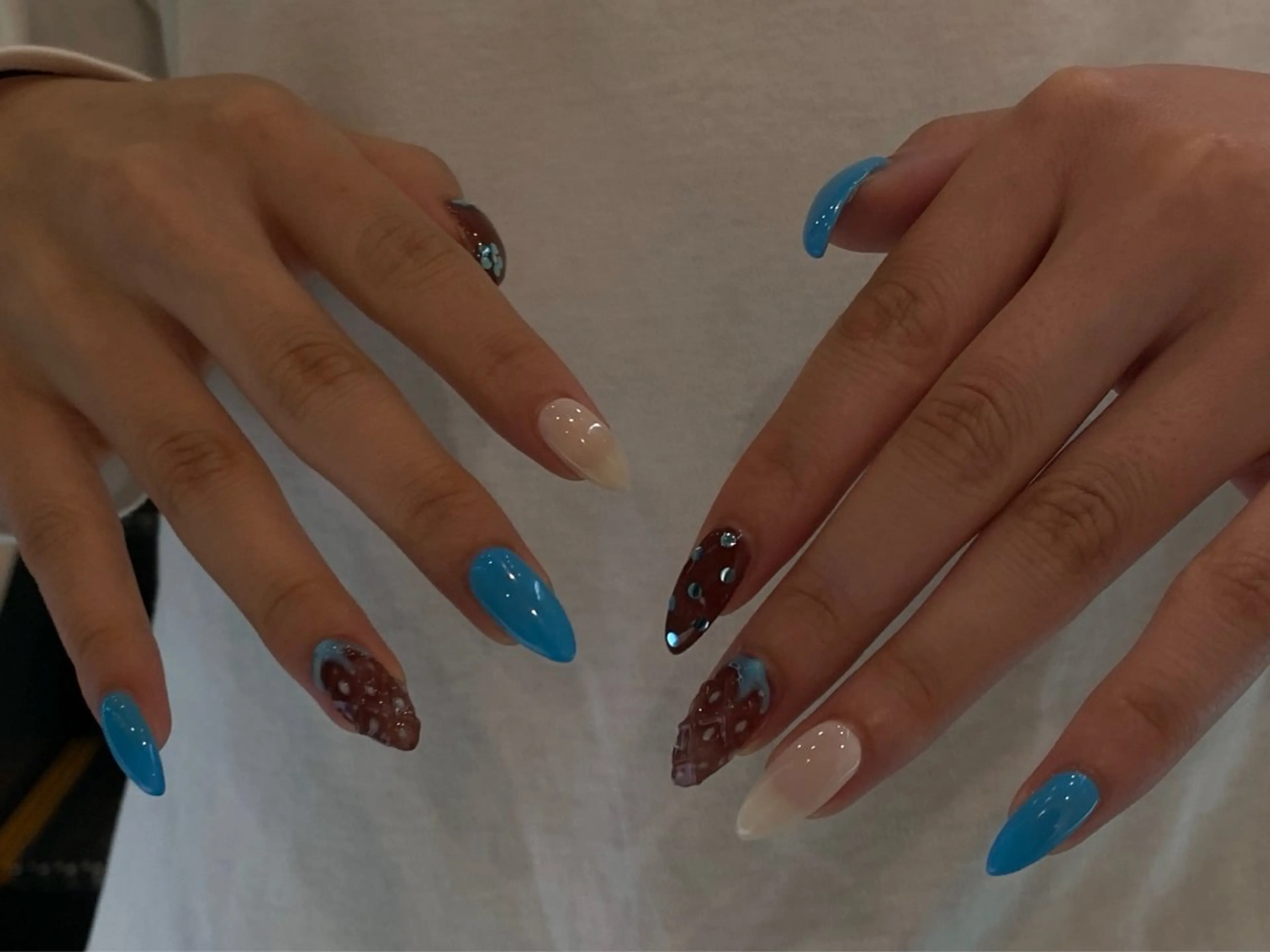 ネイル laboT hanaのネイルデザイン