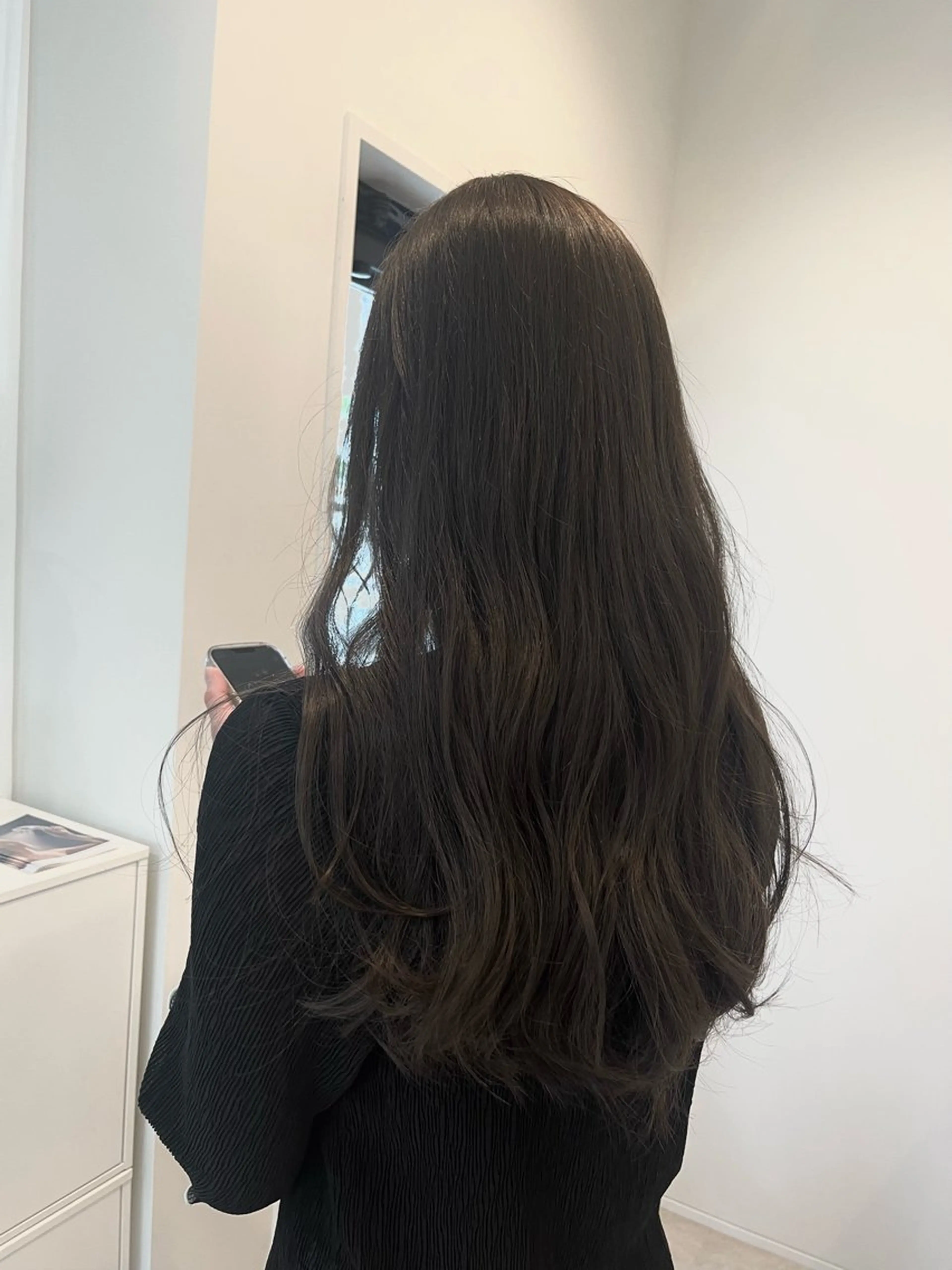 ロング ヘアカラー 加藤 明香里のヘアスタイル