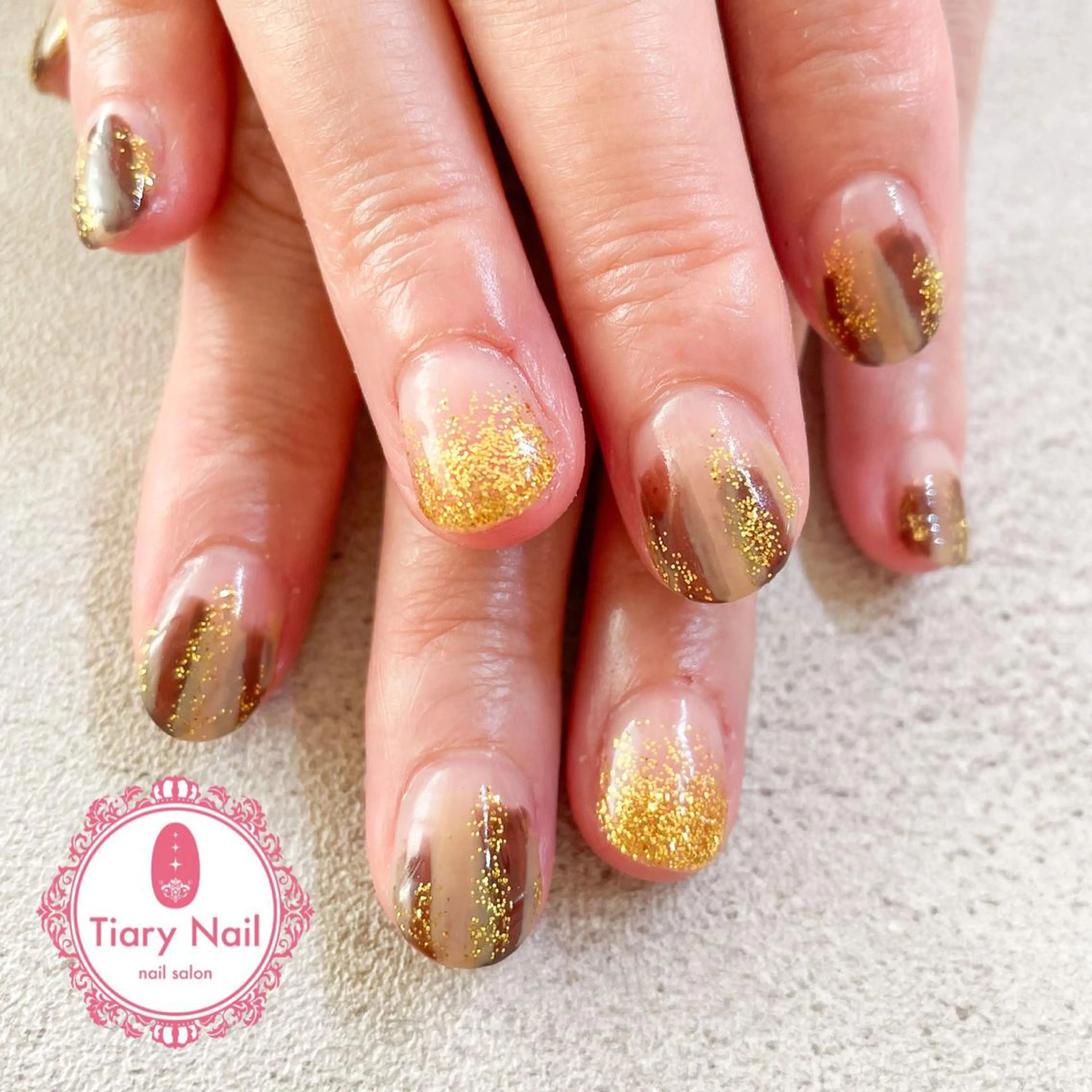 ネイル Tiary Nail Fのネイルデザイン