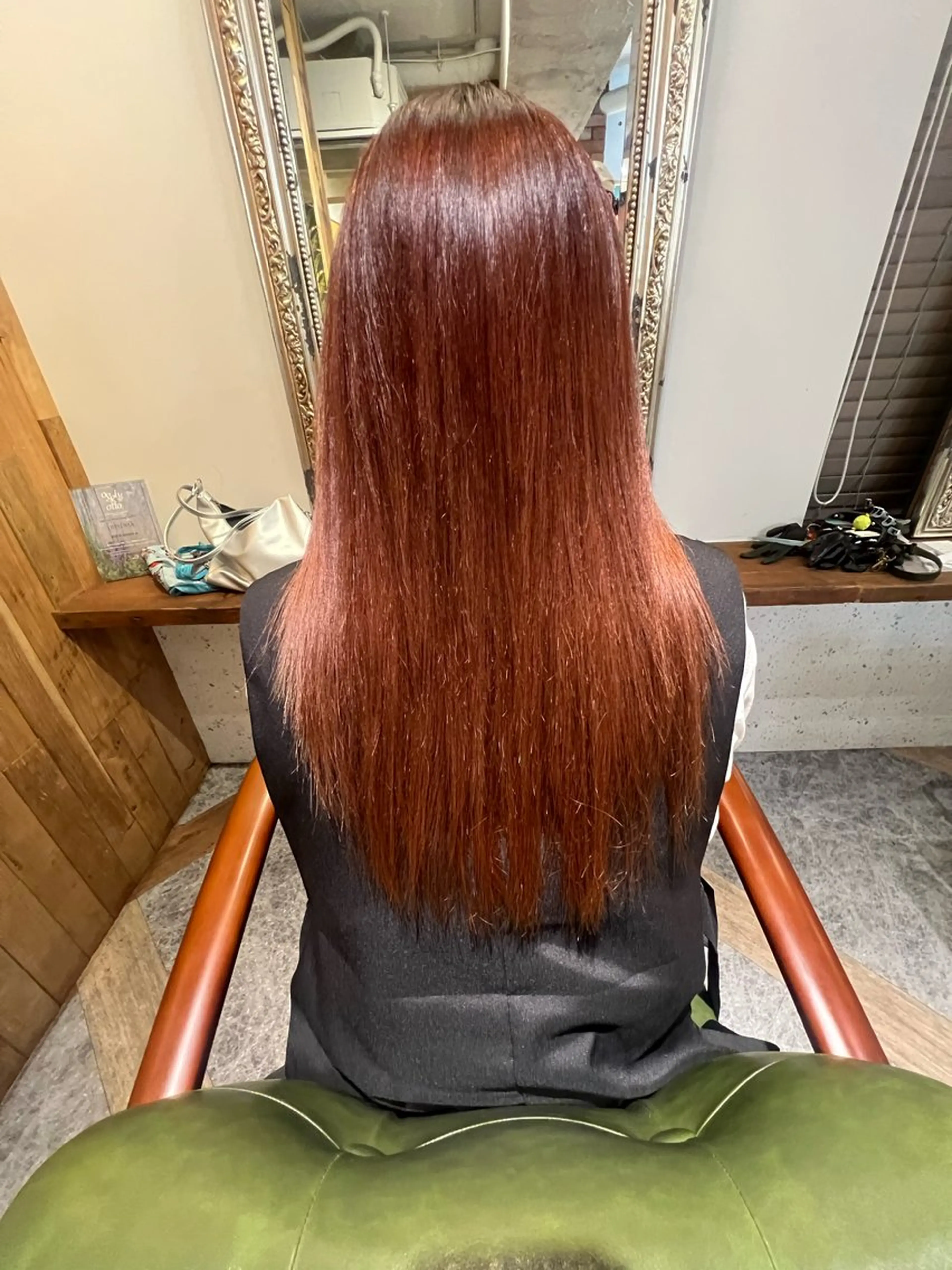 ロング 猪野 音羽のヘアスタイル