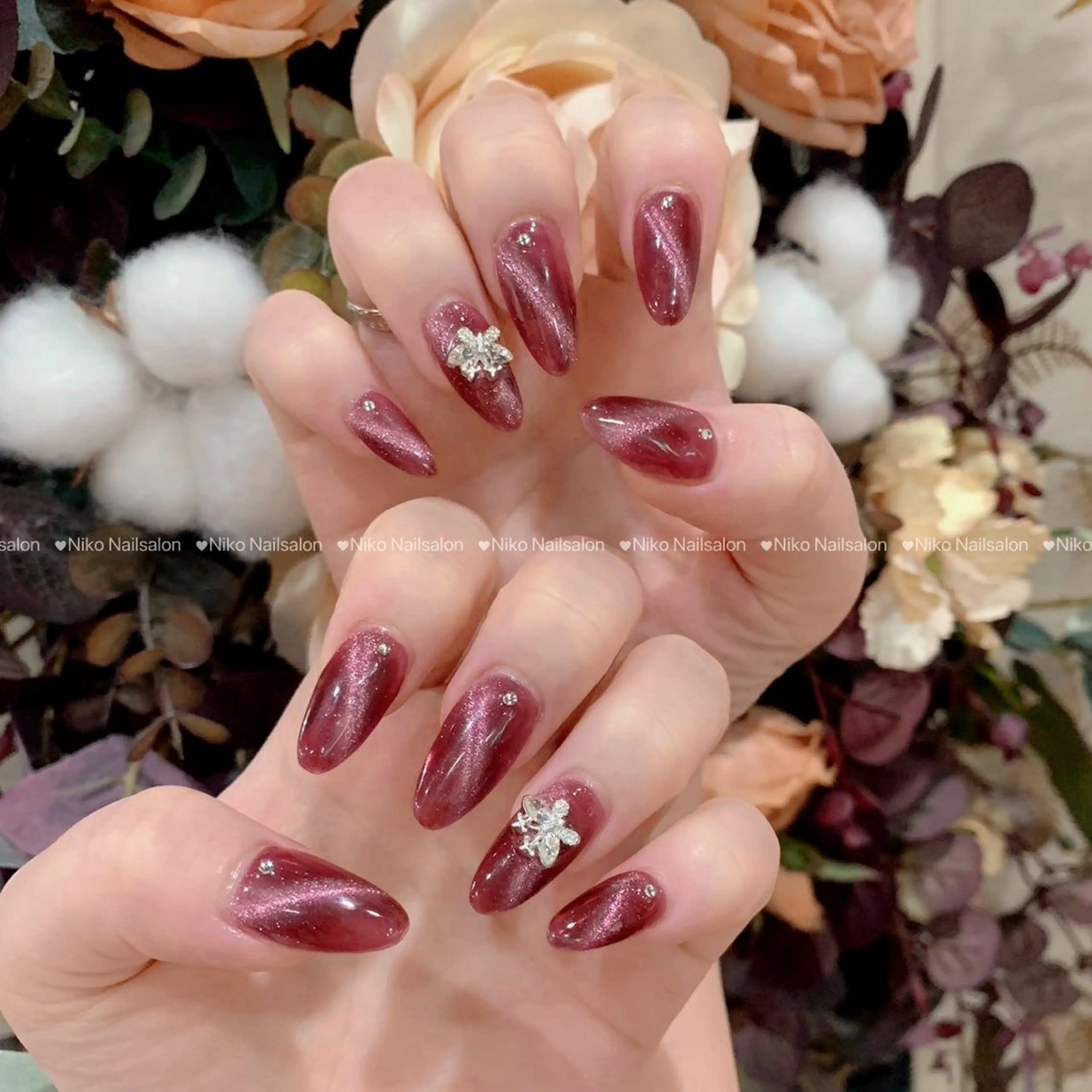 ネイル チークネイル 長さ出し フットネイル フレンチネイル ジェルネイル ハンドネイル Niko Nail salon 銀座本店のネイルデザイン