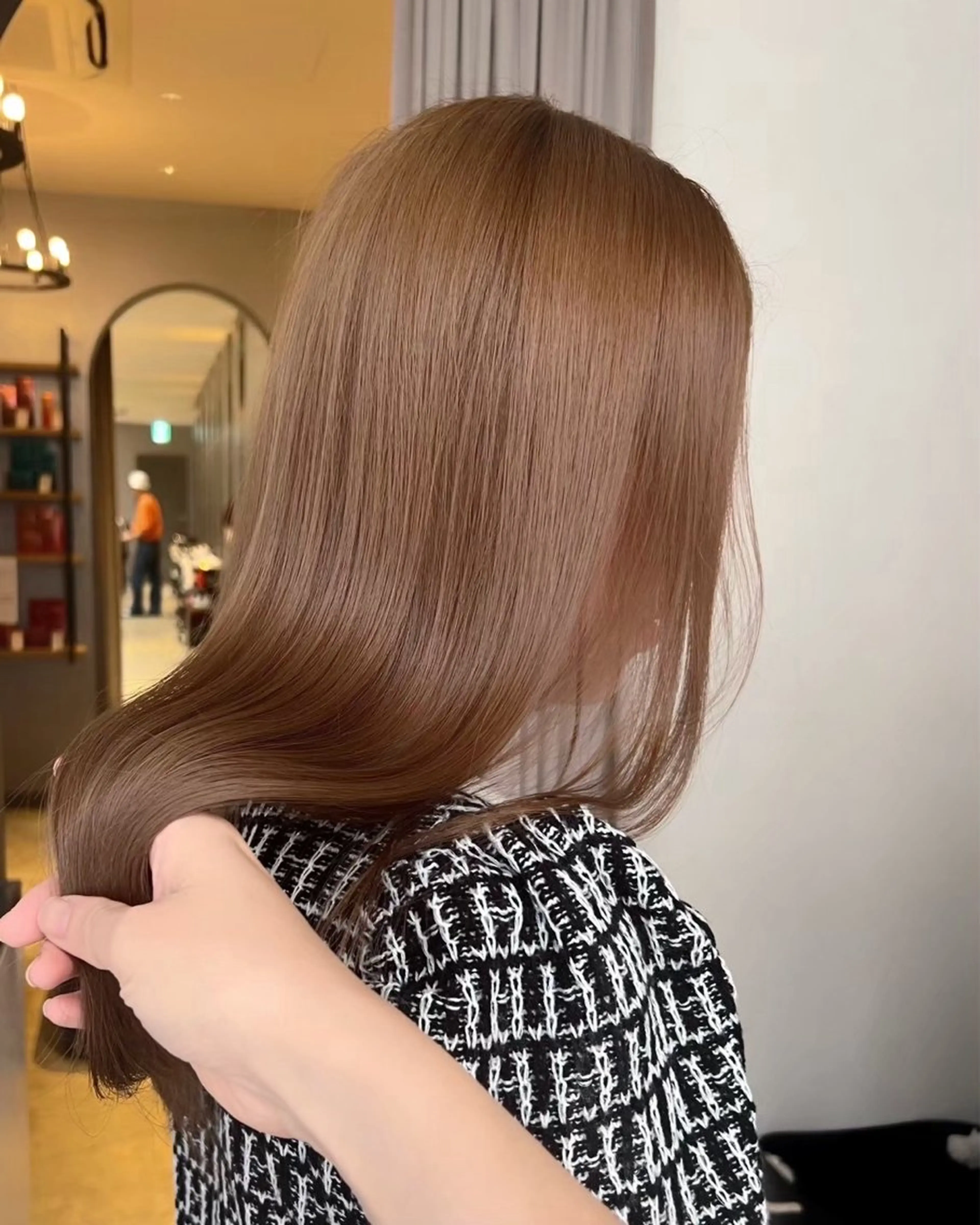 カラー 山本 遥海のヘアスタイル