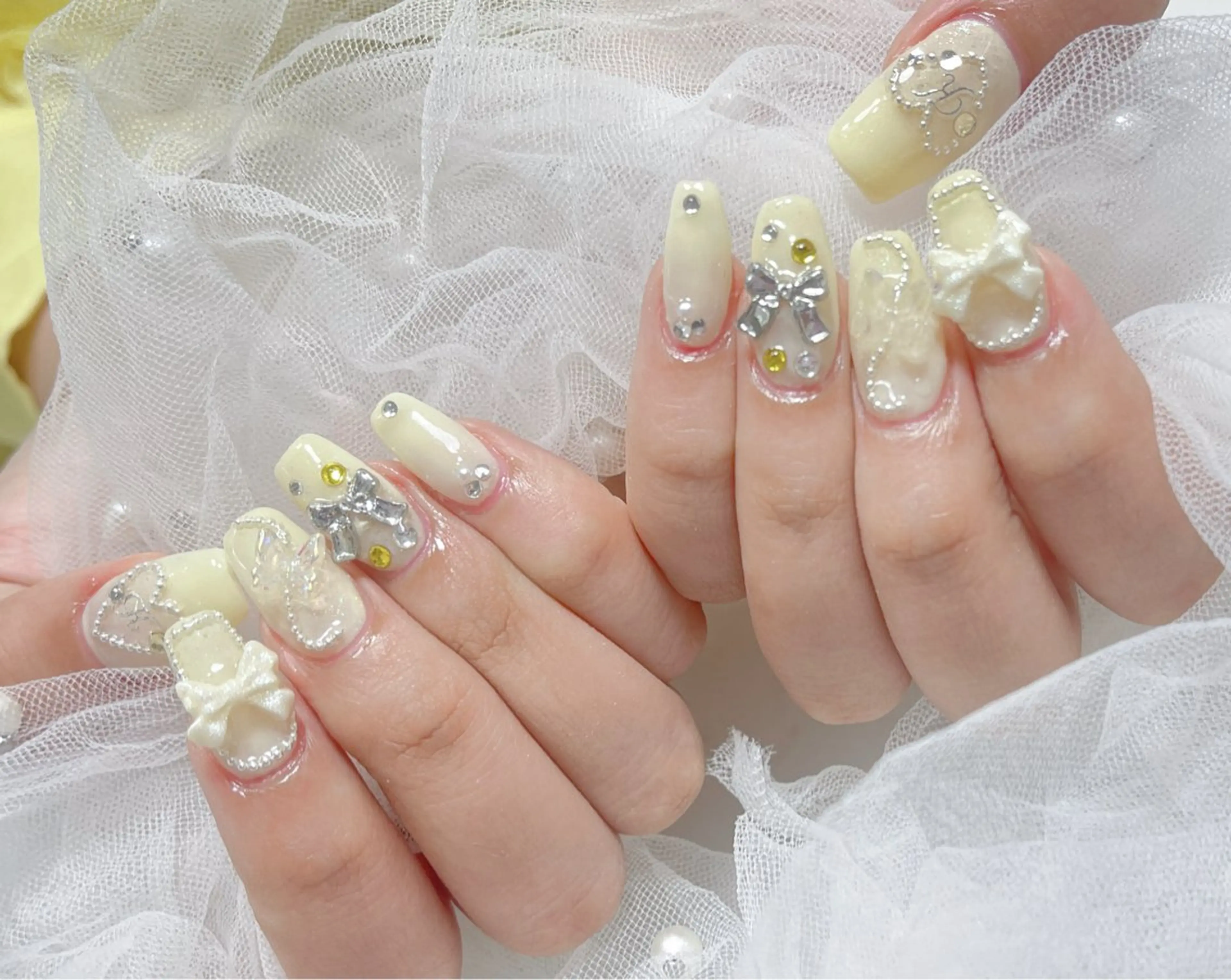 ネイル ハンドネイル 🎀ネイルサロン エクラYUI🎀のネイルデザイン