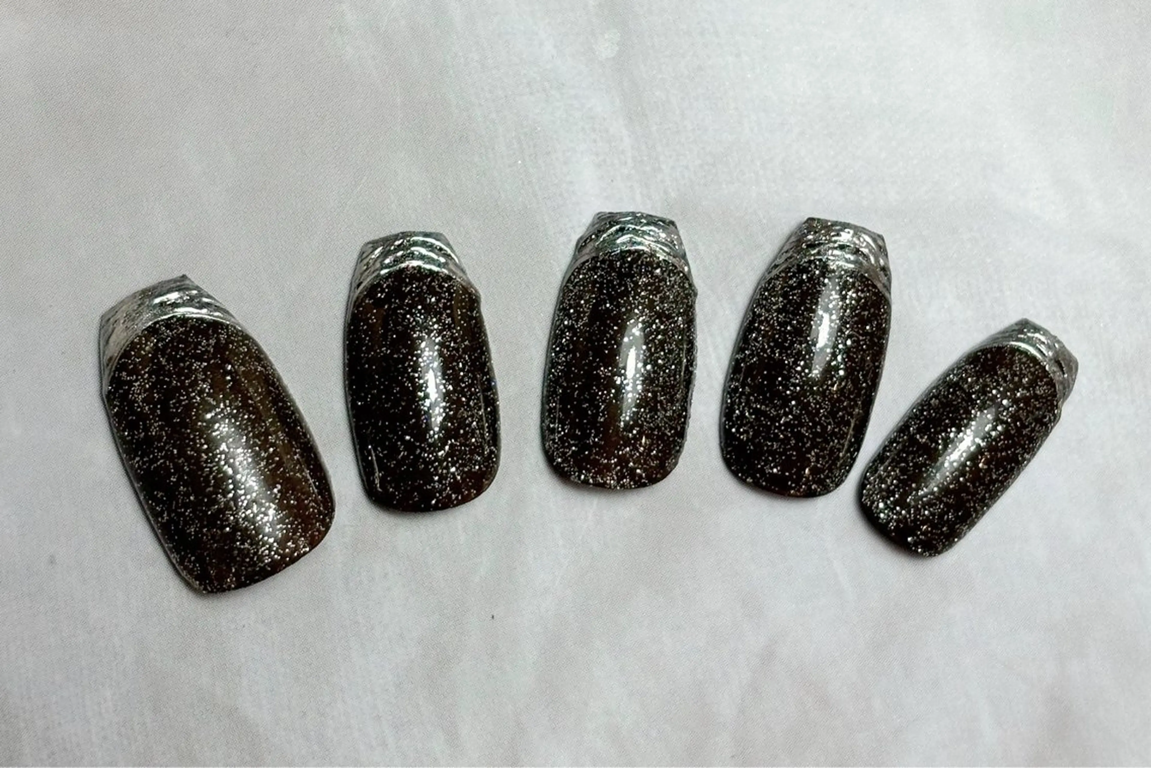 ネイル フラッシュネイル フレンチネイル ミラーネイル SUI nailのネイルデザイン