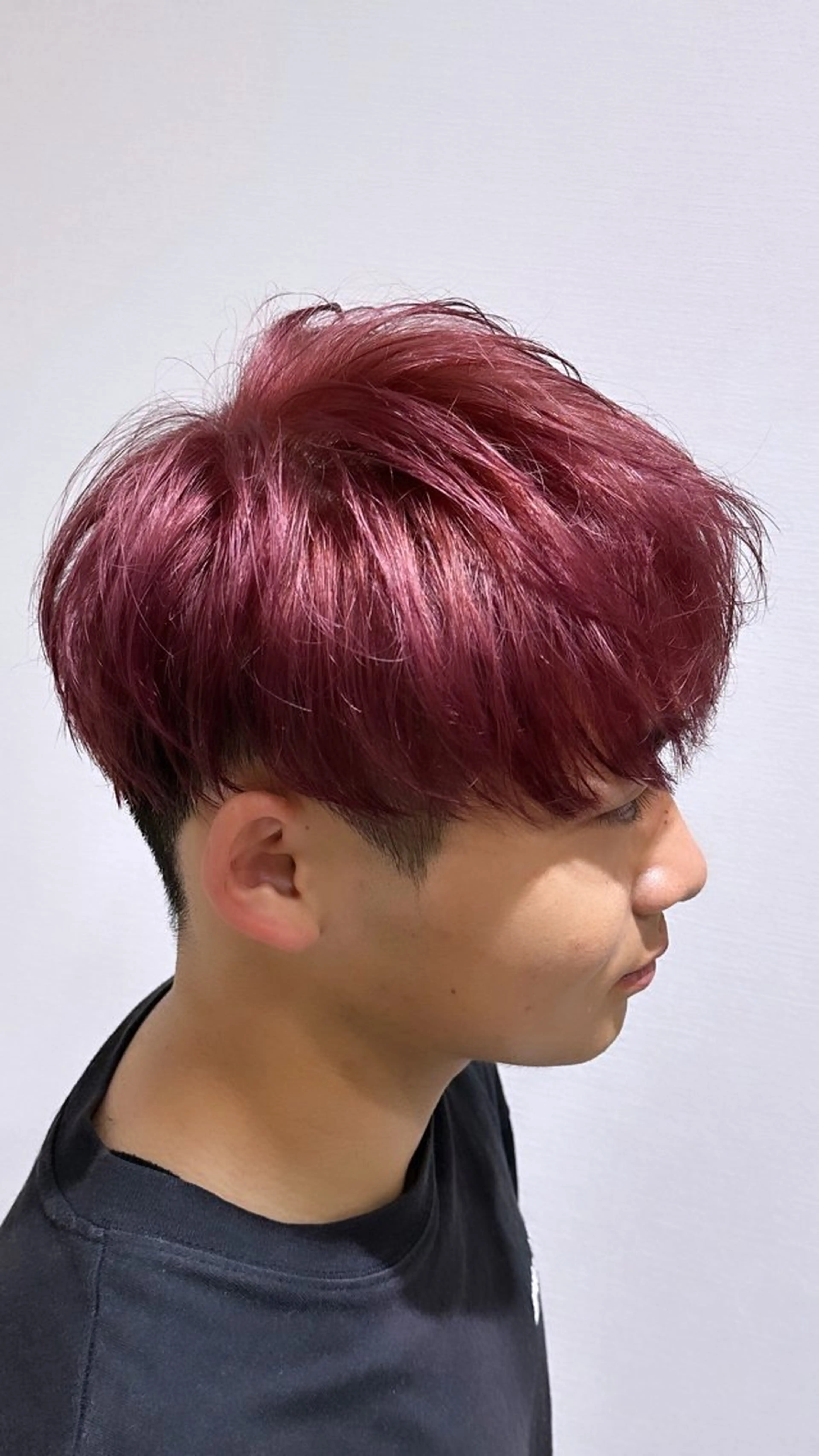 カラー メンズ メンズブリーチ ブリーチ ピンクカラー ヘアカラー メンズ専門美容師／ メンズパーマ／森口のヘアスタイル