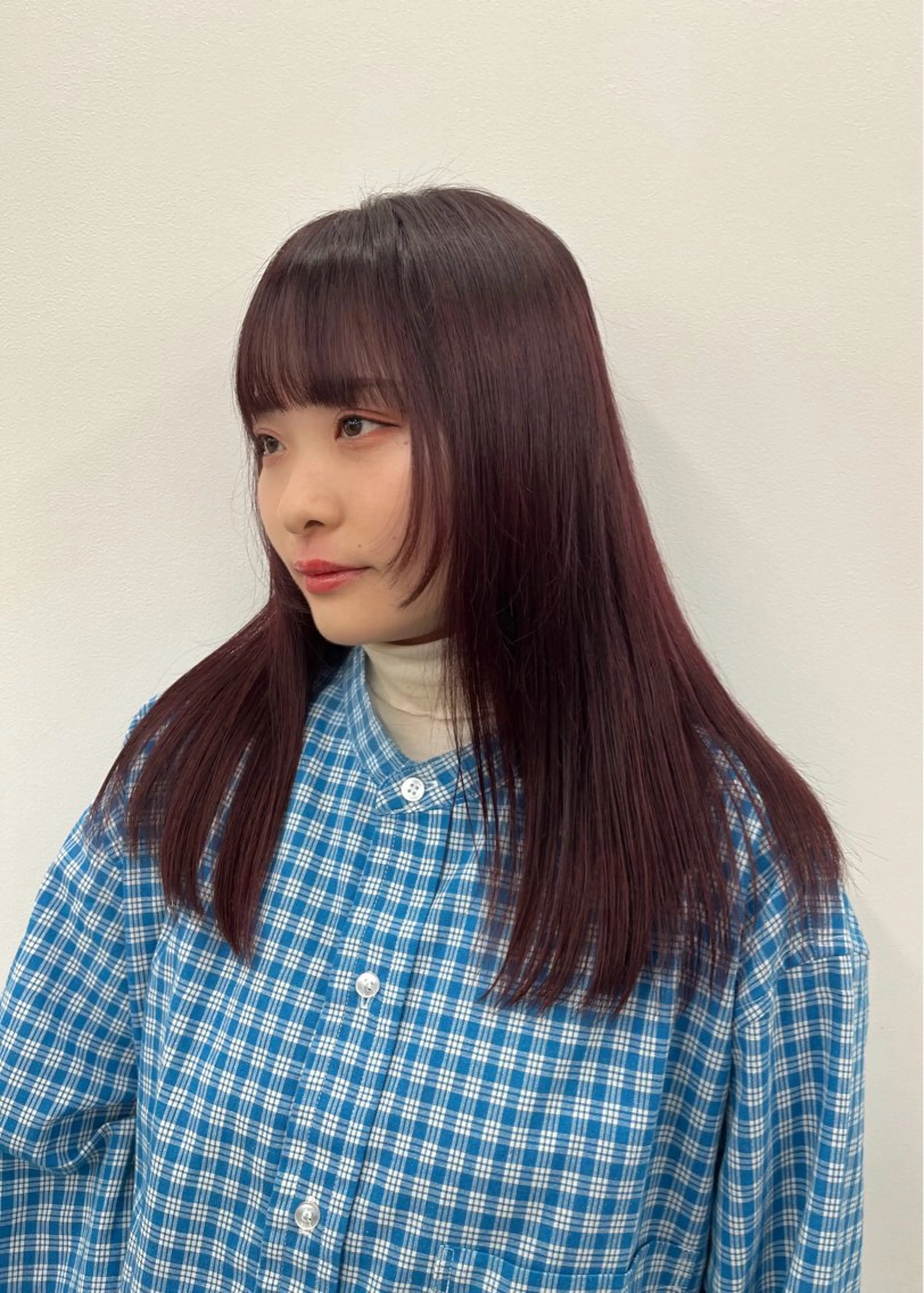 ミディアム カラー レッドカラー レイヤーカット 縮毛矯正/ハイトーン /パーマ/せき🧸のヘアスタイル