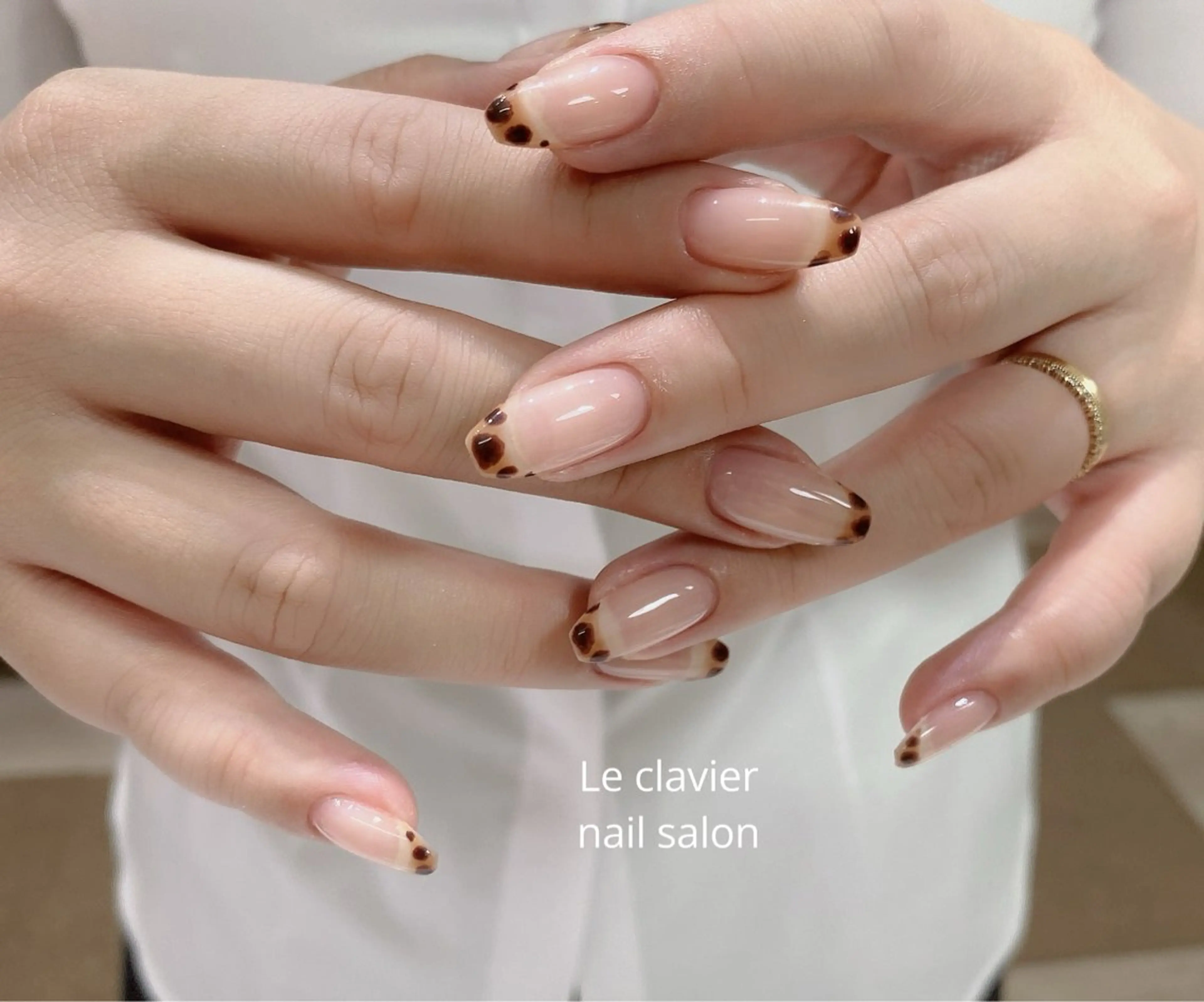 ネイル 長さ出し ジェルネイル パラジェル スカルプネイル ソフトジェル Mina Nailのネイルデザイン