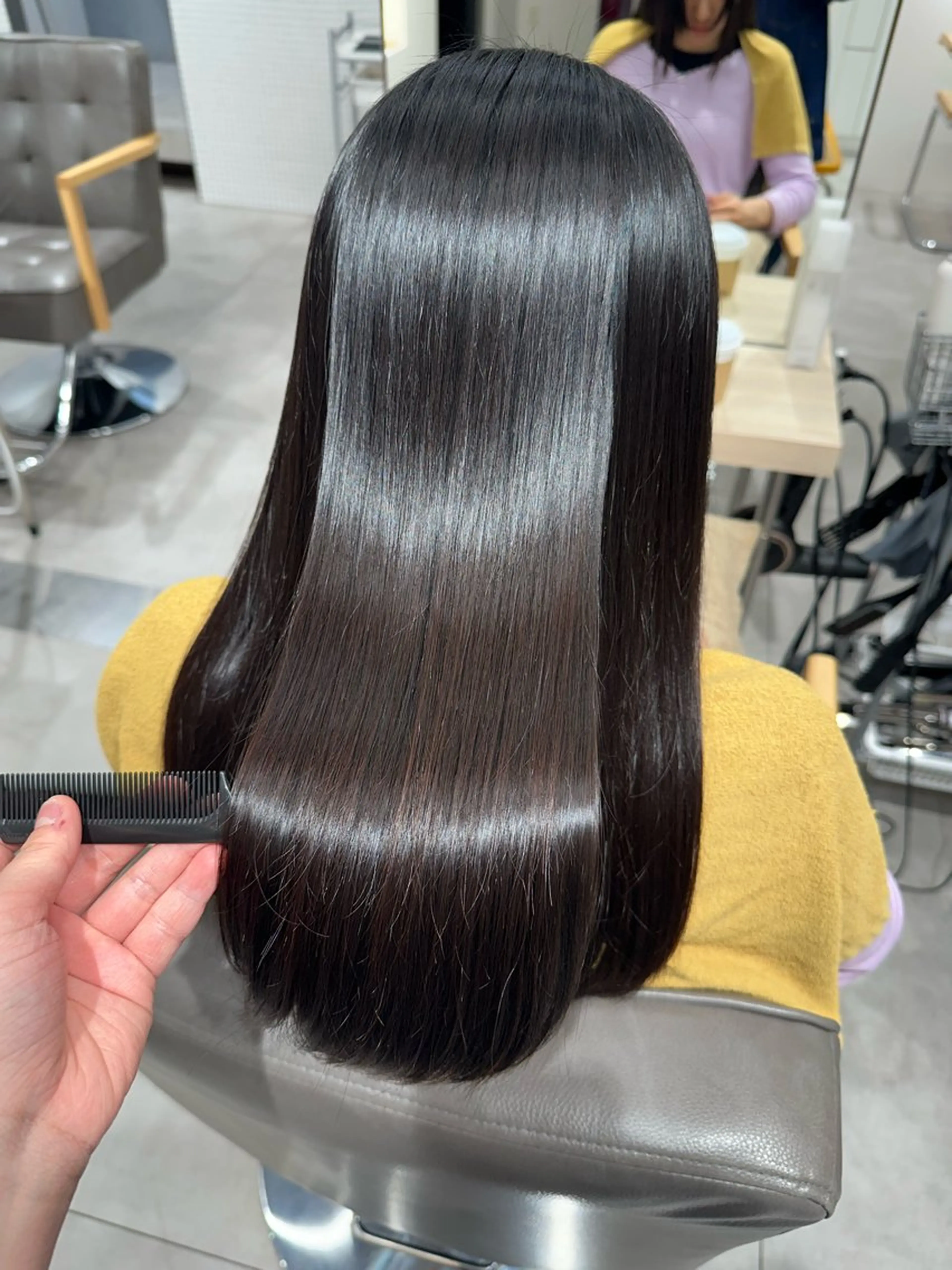 ミディアム 角田 成李のヘアスタイル