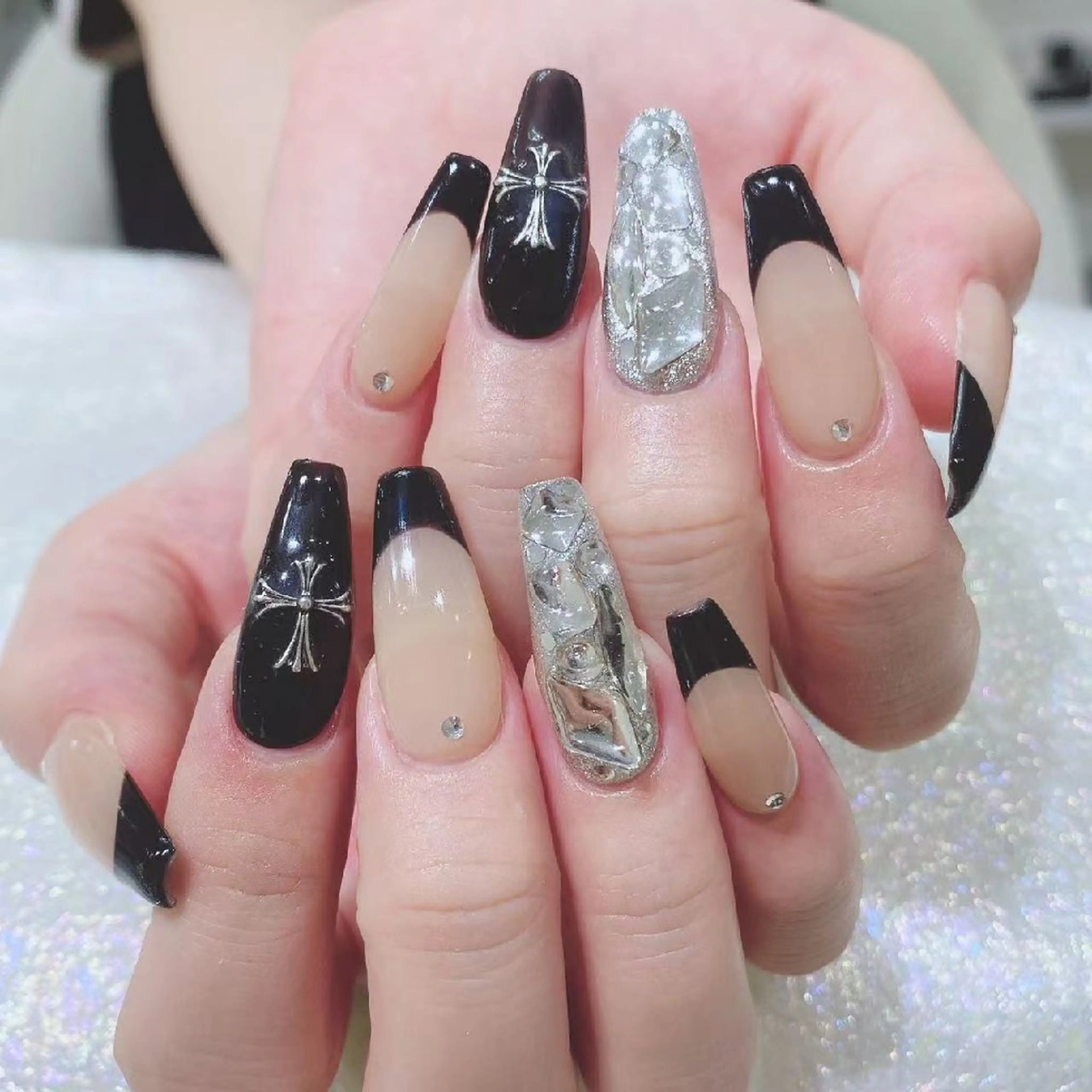 ネイル ハンドネイル Queen's ゆなのネイルデザイン