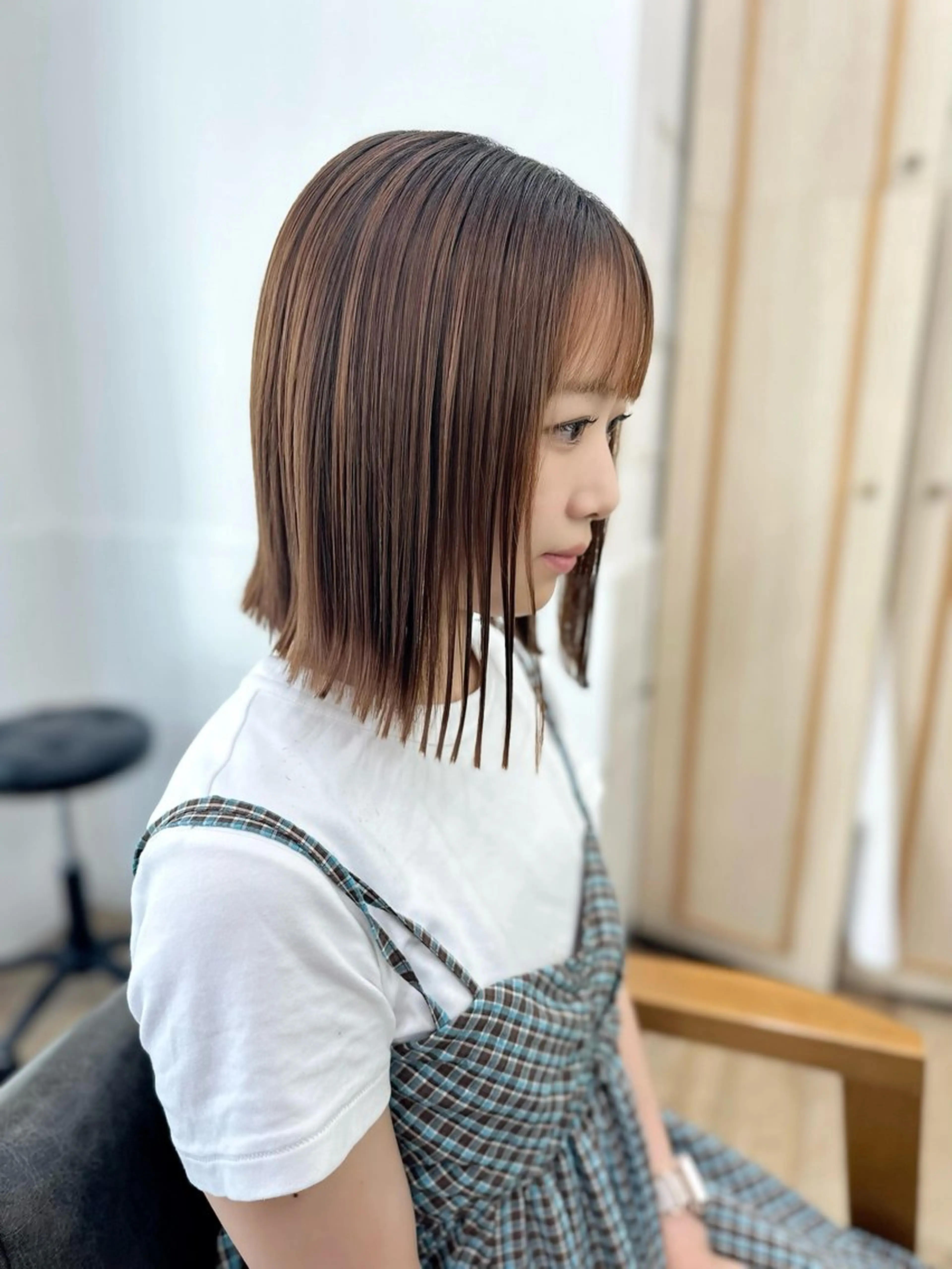 ミディアム カラー パーマ ヘアアレンジ メンズ キッズ カット 縮毛矯正 レイヤーカット 🌿透け感カラーのヘアスタイル