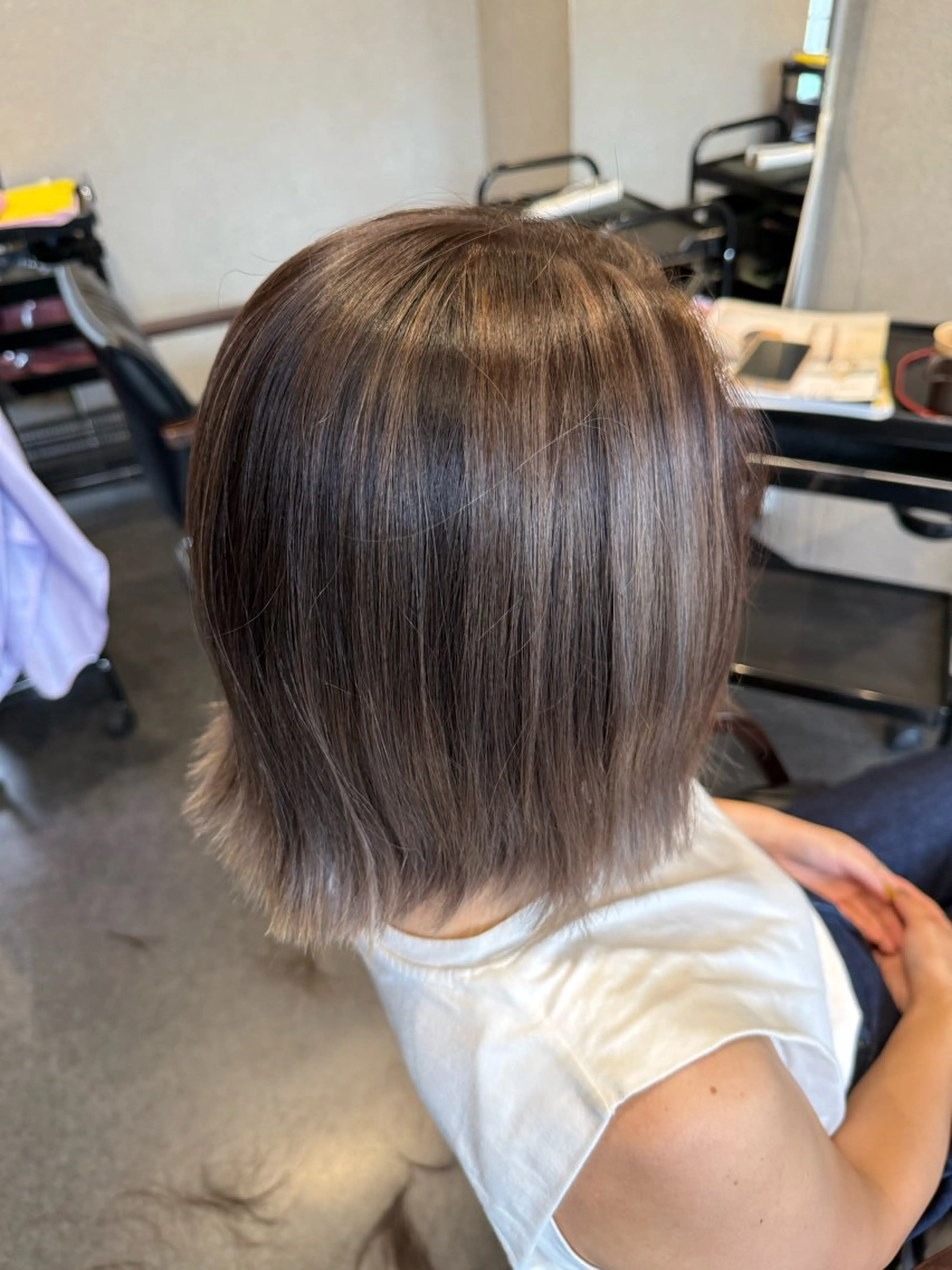 セミロング 外国人風カラー ハイライト 髪質改善⚡️カラー 🍀武久 誠🍀のヘアスタイル