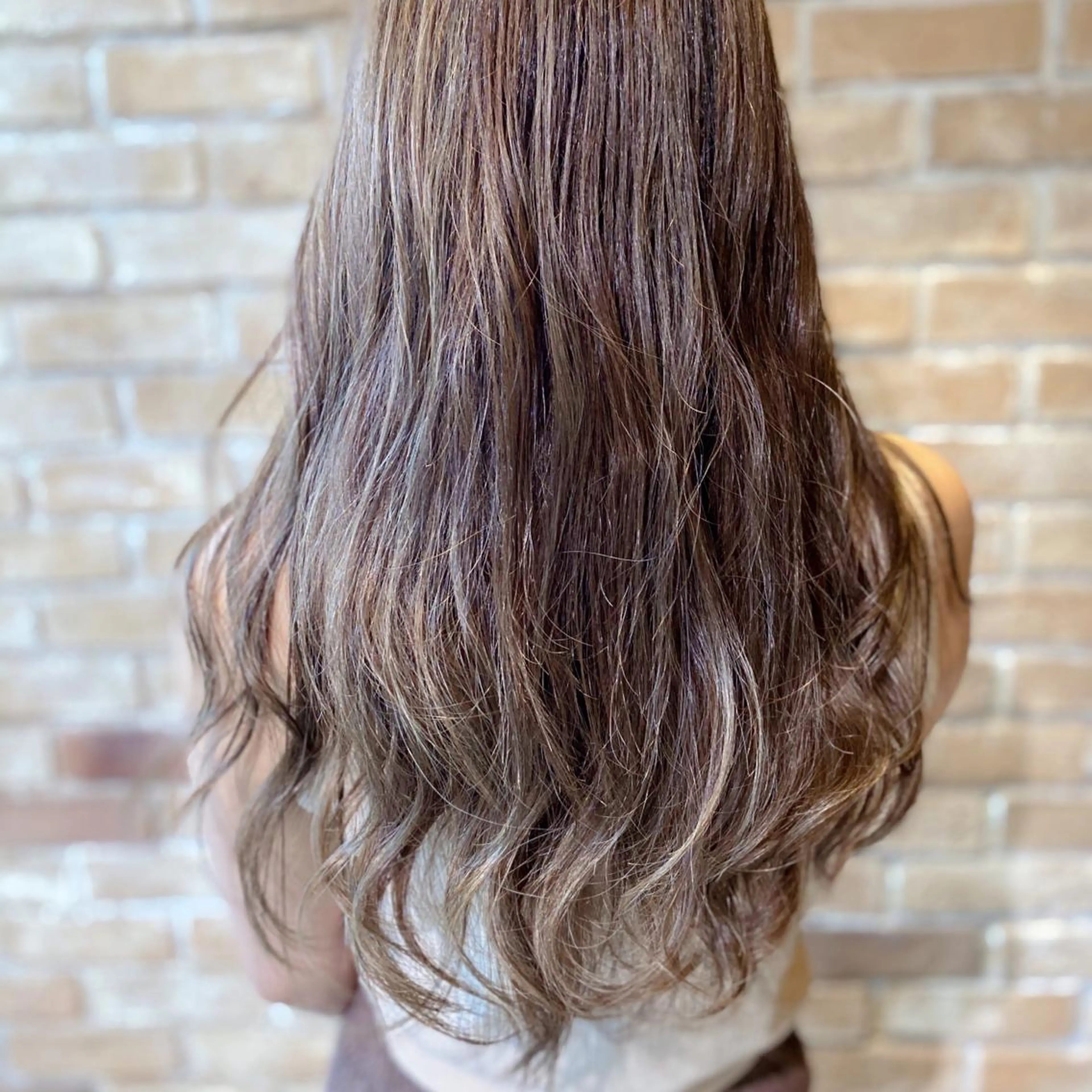 ロング カラー Re.ly所属・🦄Re.ly代表 灰野壮🦄のヘアスタイル