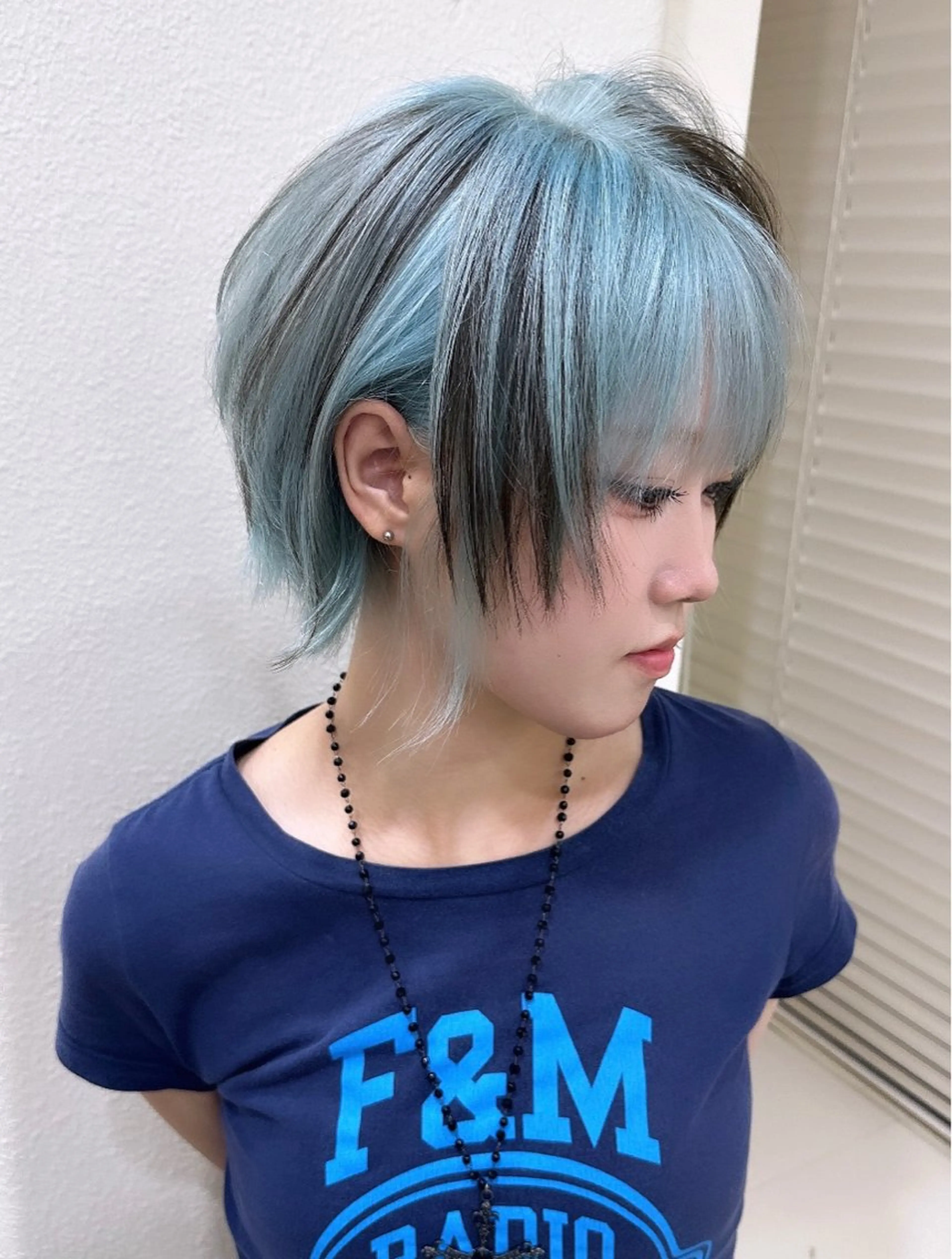 ロング カラー ヘアアレンジ カット ヘアカラー トリートメント 艶カラー/ハイトーン /レイヤーカットのヘアスタイル