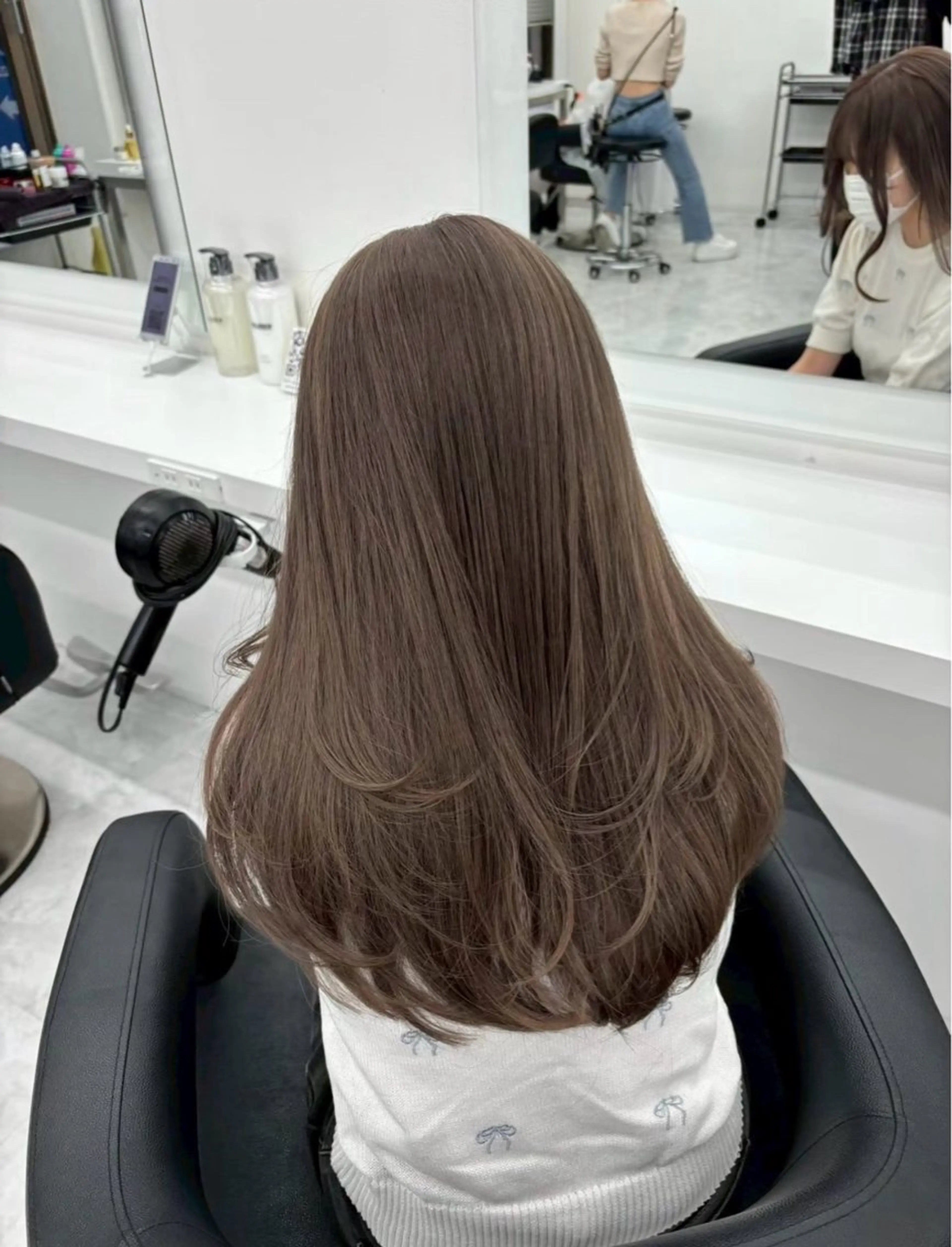 ロング カラー ヘアカラー mao⭐️ 透明感カラー‎⭐️のヘアスタイル