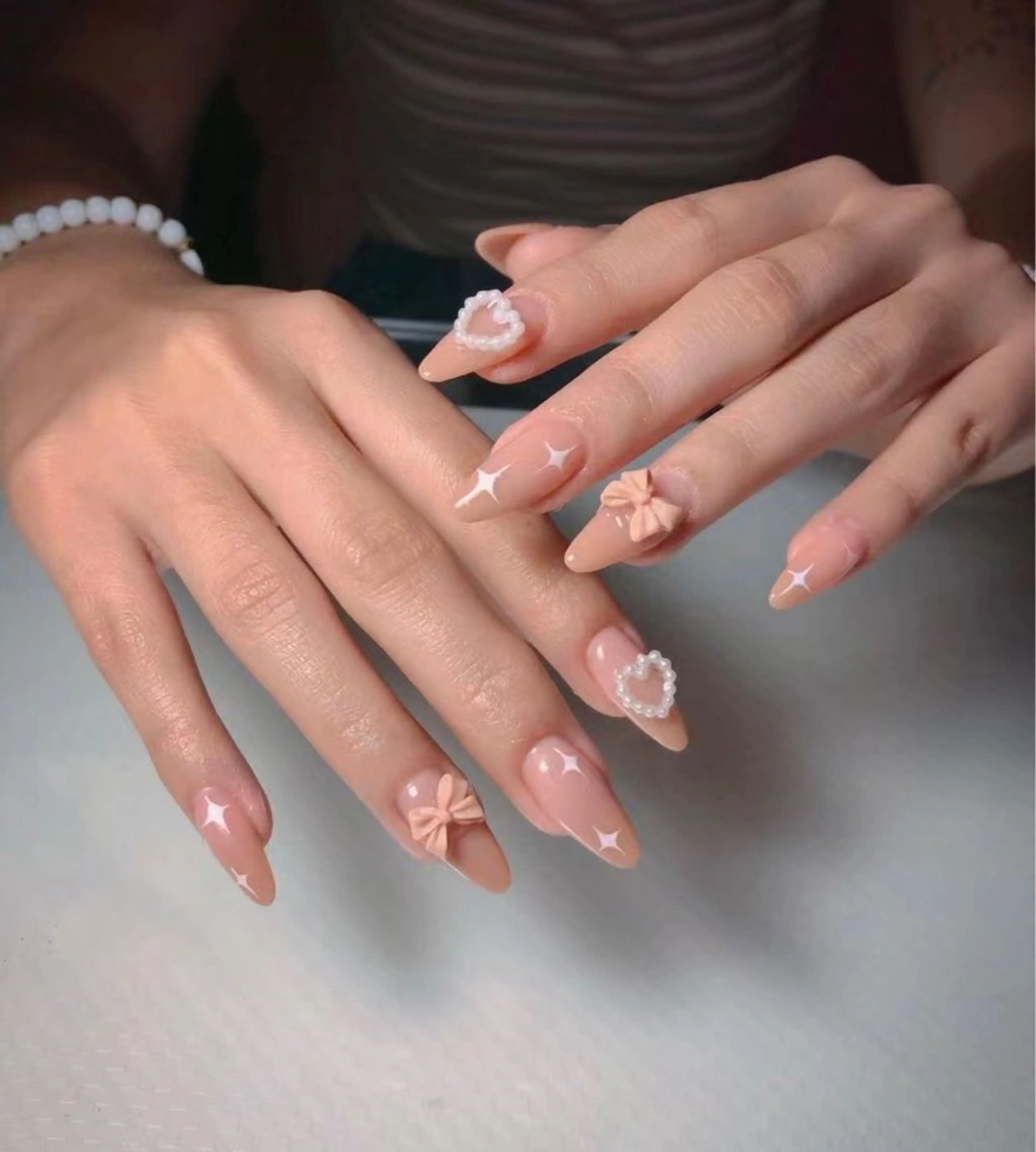 ネイル ハンドネイル ハンドケア 🍑 momo_nailのネイルデザイン