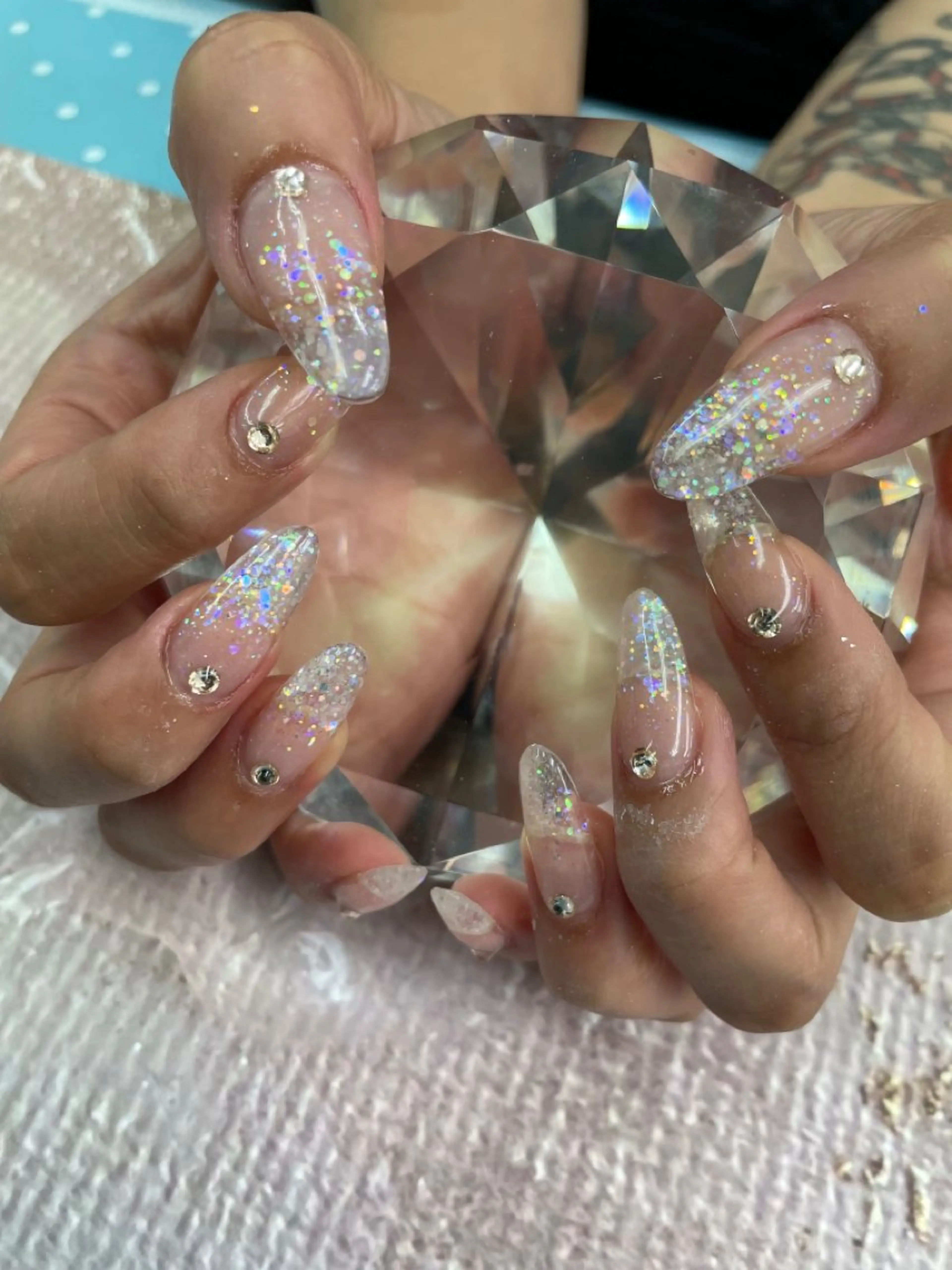 ネイル アートネイル ラメ(グリッター) ラメグラデーション スカルプネイル ストーンネイル BlueDaisy 栄本店のネイルデザイン