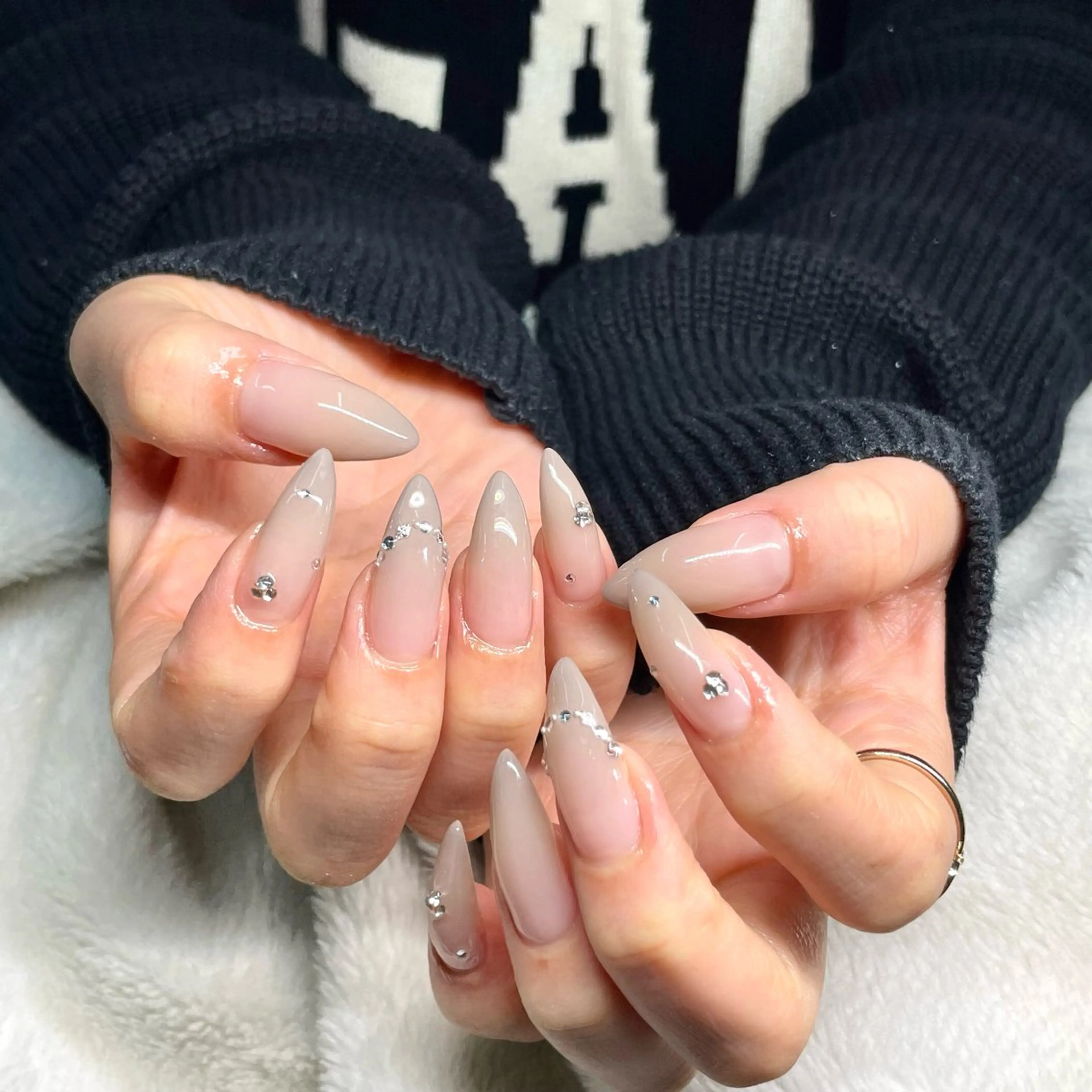 ネイル ハンドネイル nail🪽 miuのネイルデザイン
