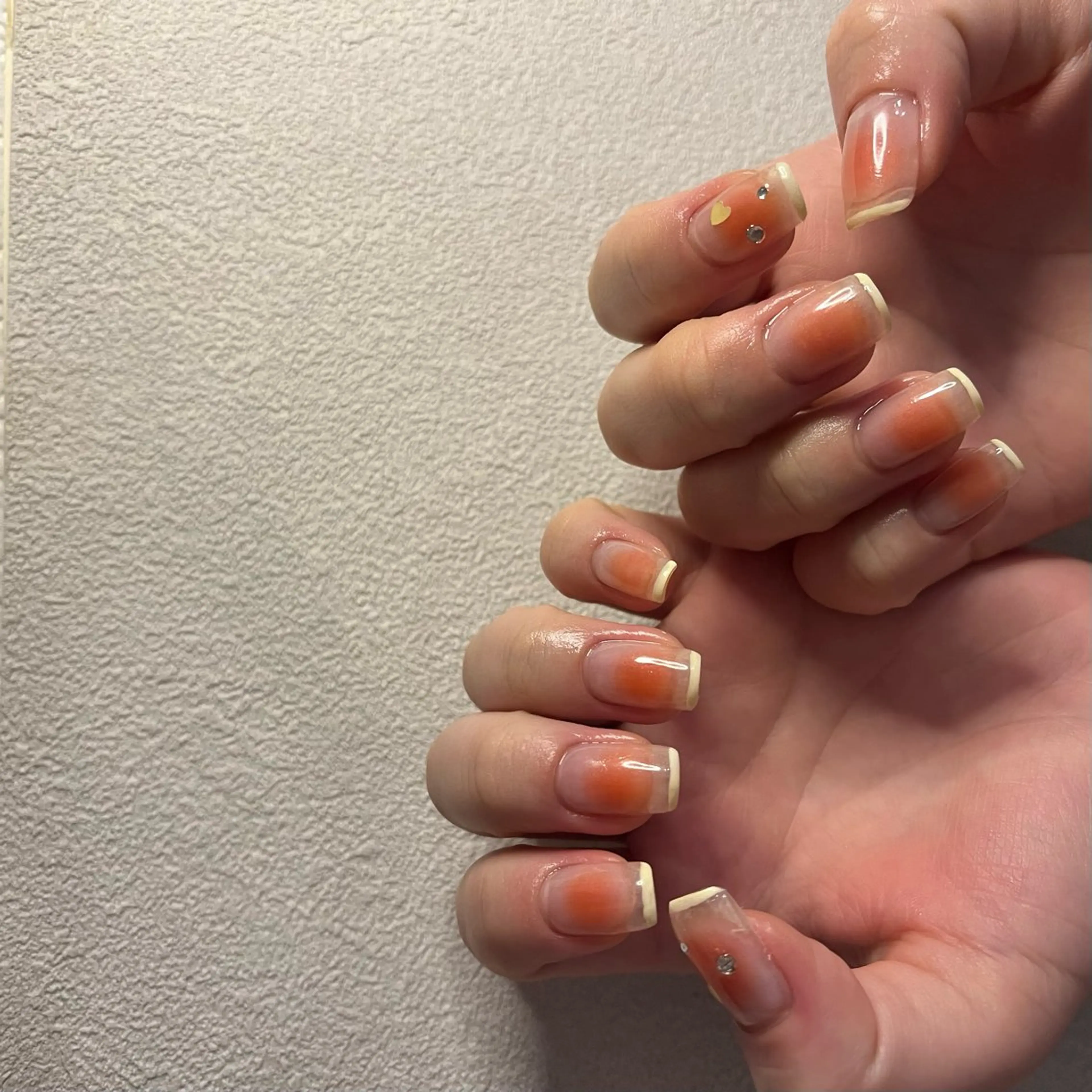 ネイル チークネイル ハンドネイル nail slow.のネイルデザイン