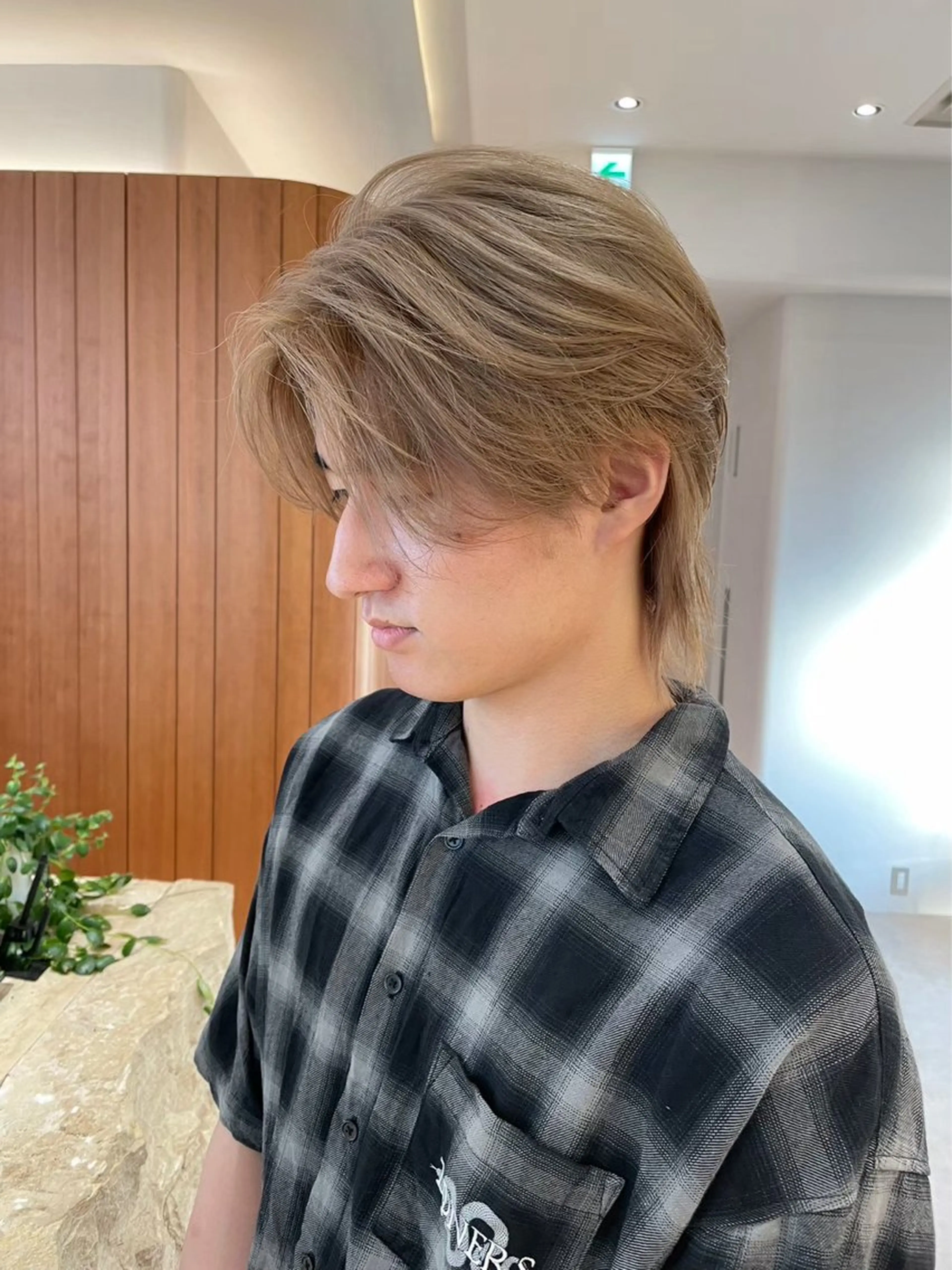 ショート カット 顔周りカット/ 透明感カラー/ユナのヘアスタイル