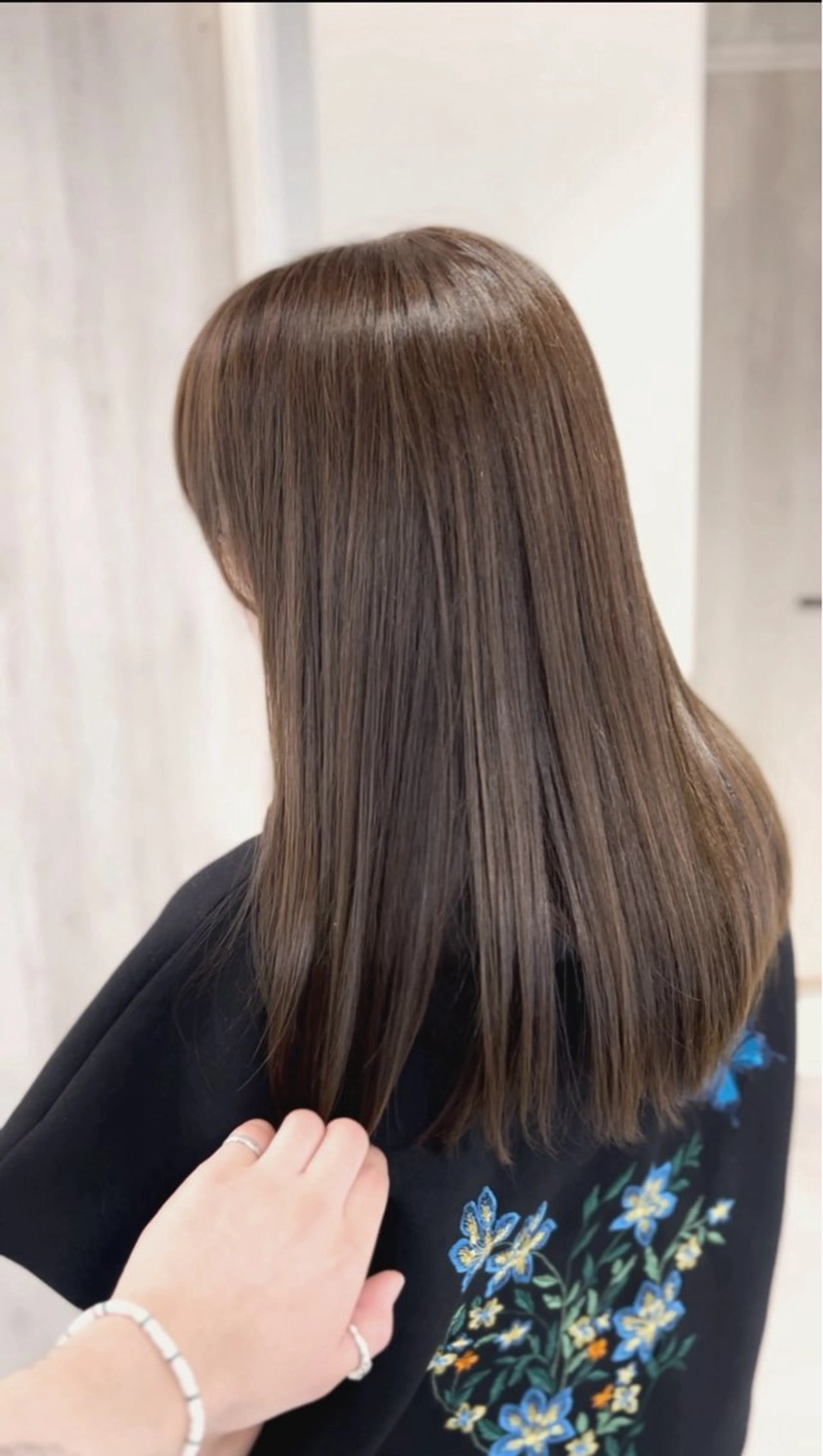 セミロング レイヤーカット トリートメント カット ヘアカラー トリートメント 🌈お気に入り指名 No.1藤野原大聖のヘアスタイル