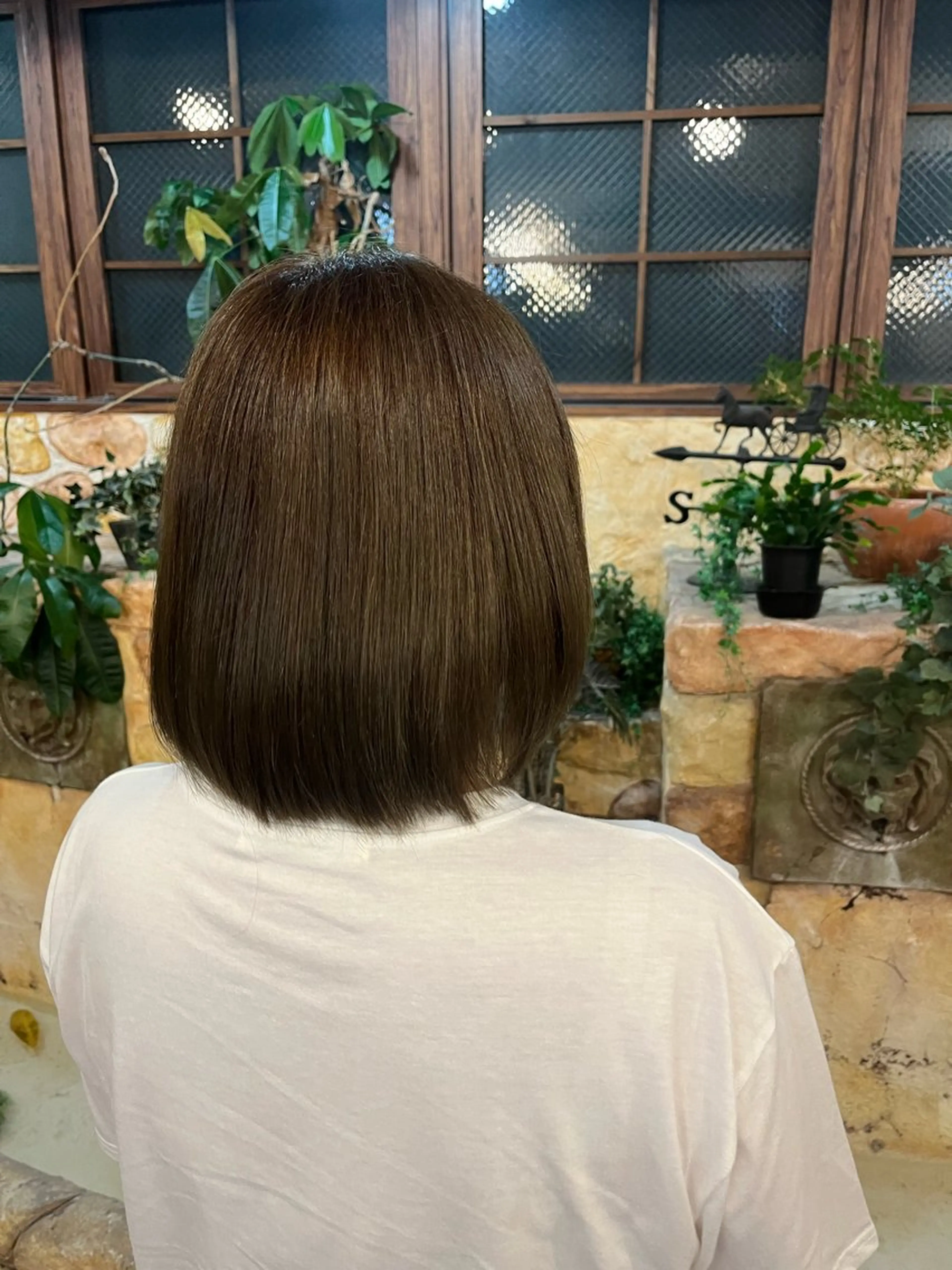 ミディアム カラー アッシュ ベージュカラー 吉村 初菜のヘアスタイル