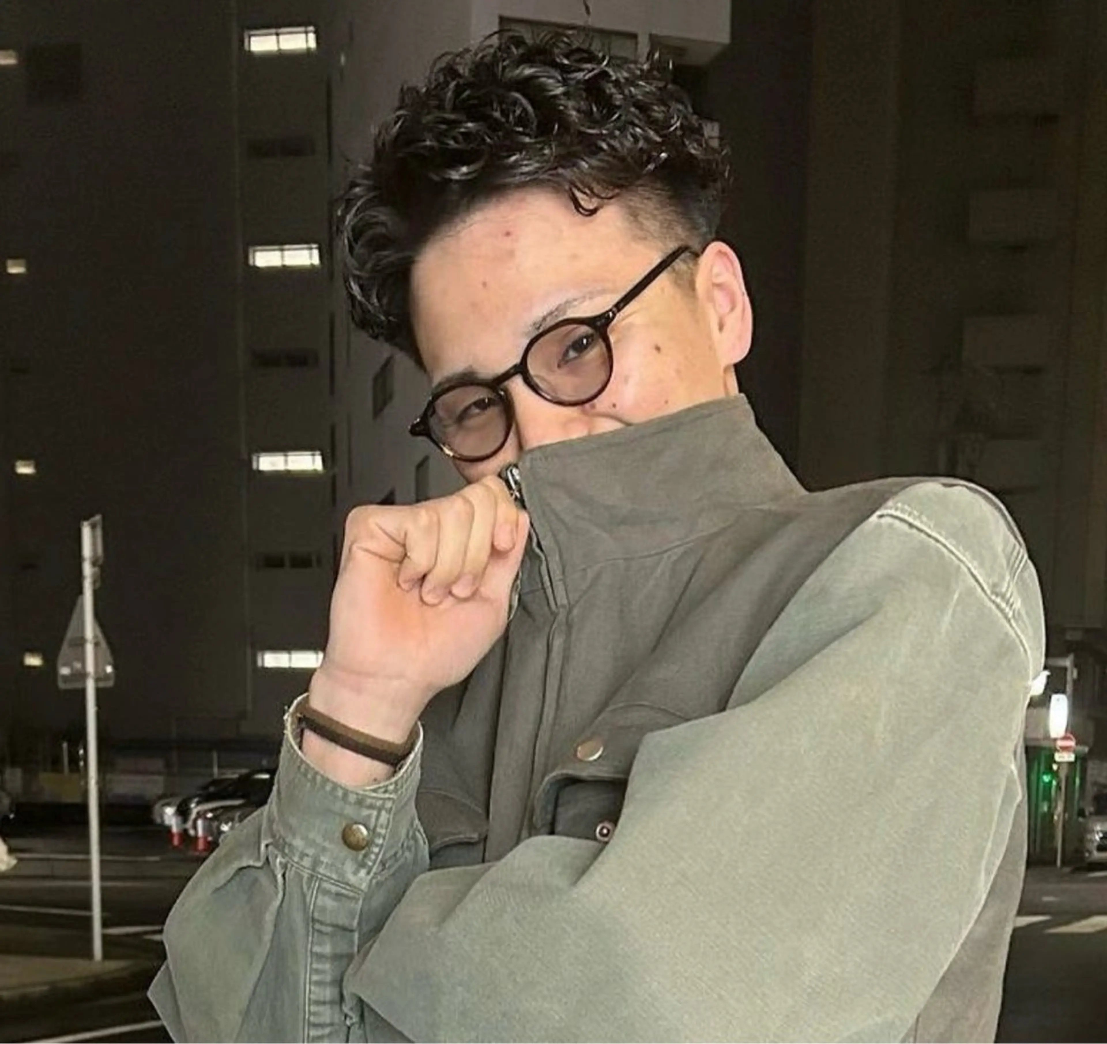 ショート カラー パーマ メンズ キッズ メンズパーマ スパイラルパーマ 栄💗レイヤーカット ｜パーマ｜haruのヘアスタイル