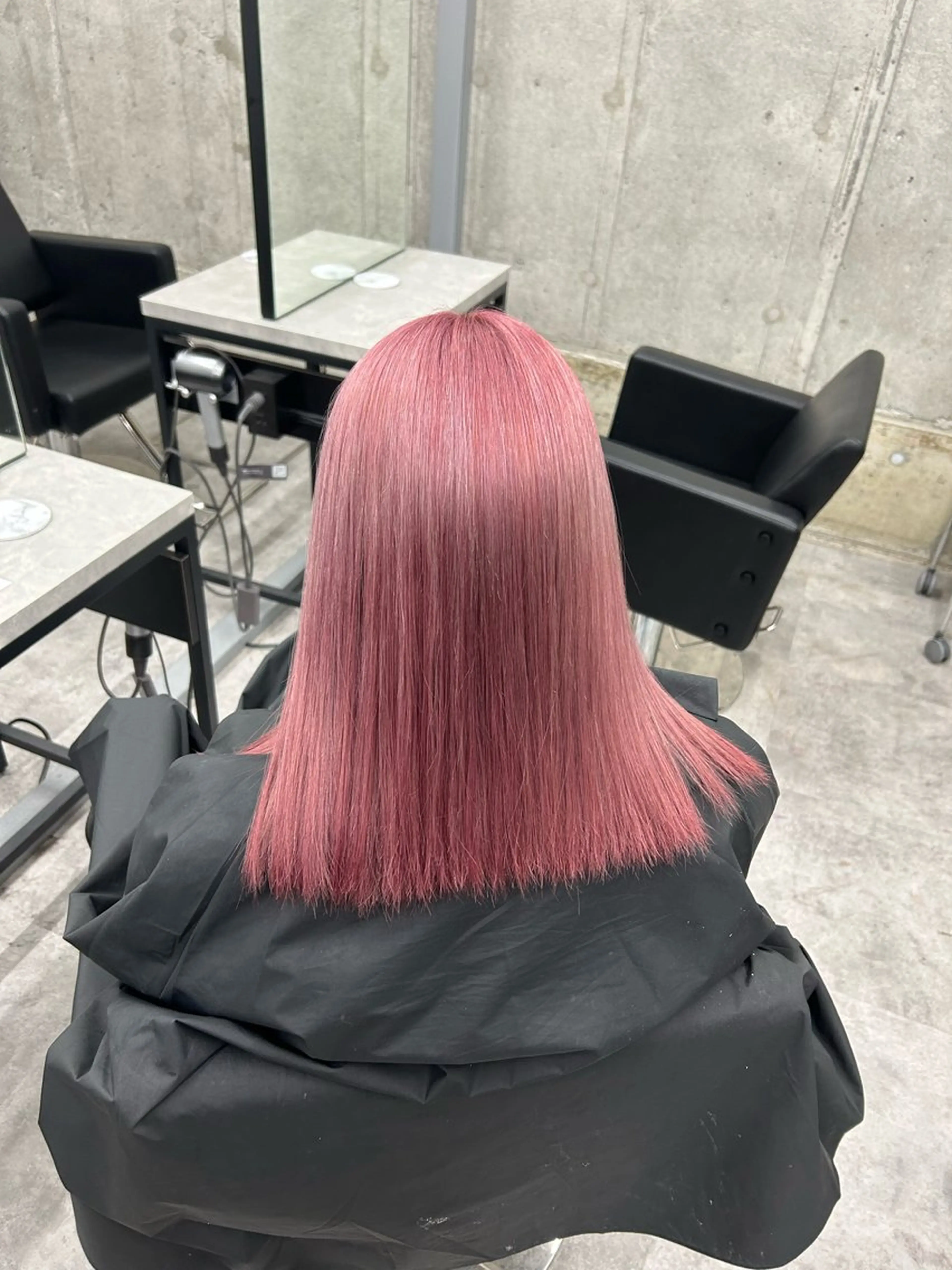 🩵ケアブリーチ2回＋カラー＋クイックトリートメント🩵(ブリーチリタッチ＋全頭ブリーチ＋カラーの方もこちらです👀)の写真