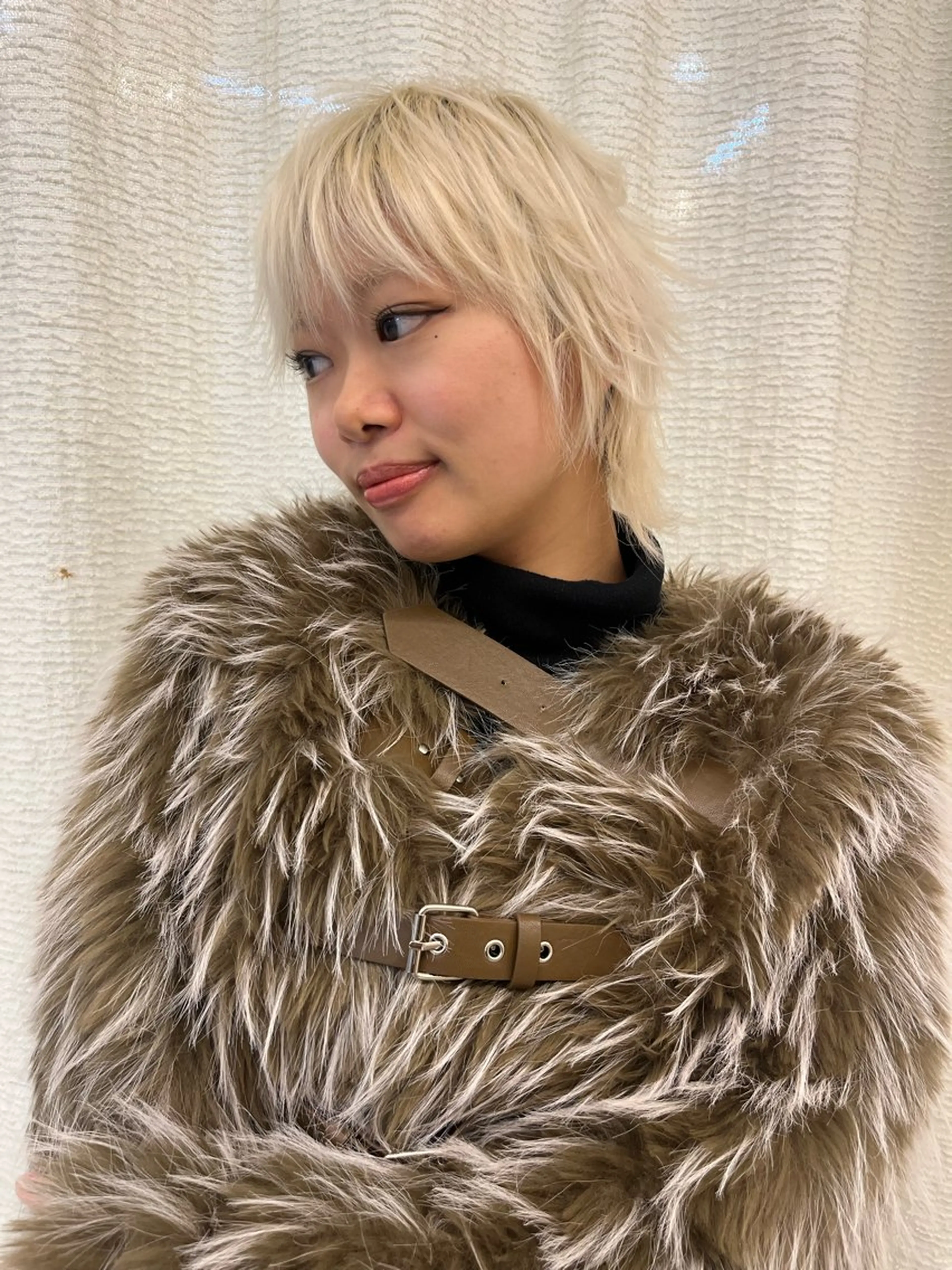 ショート カラー ✨ブリーチカラー特化 美容師/なぎさのヘアスタイル