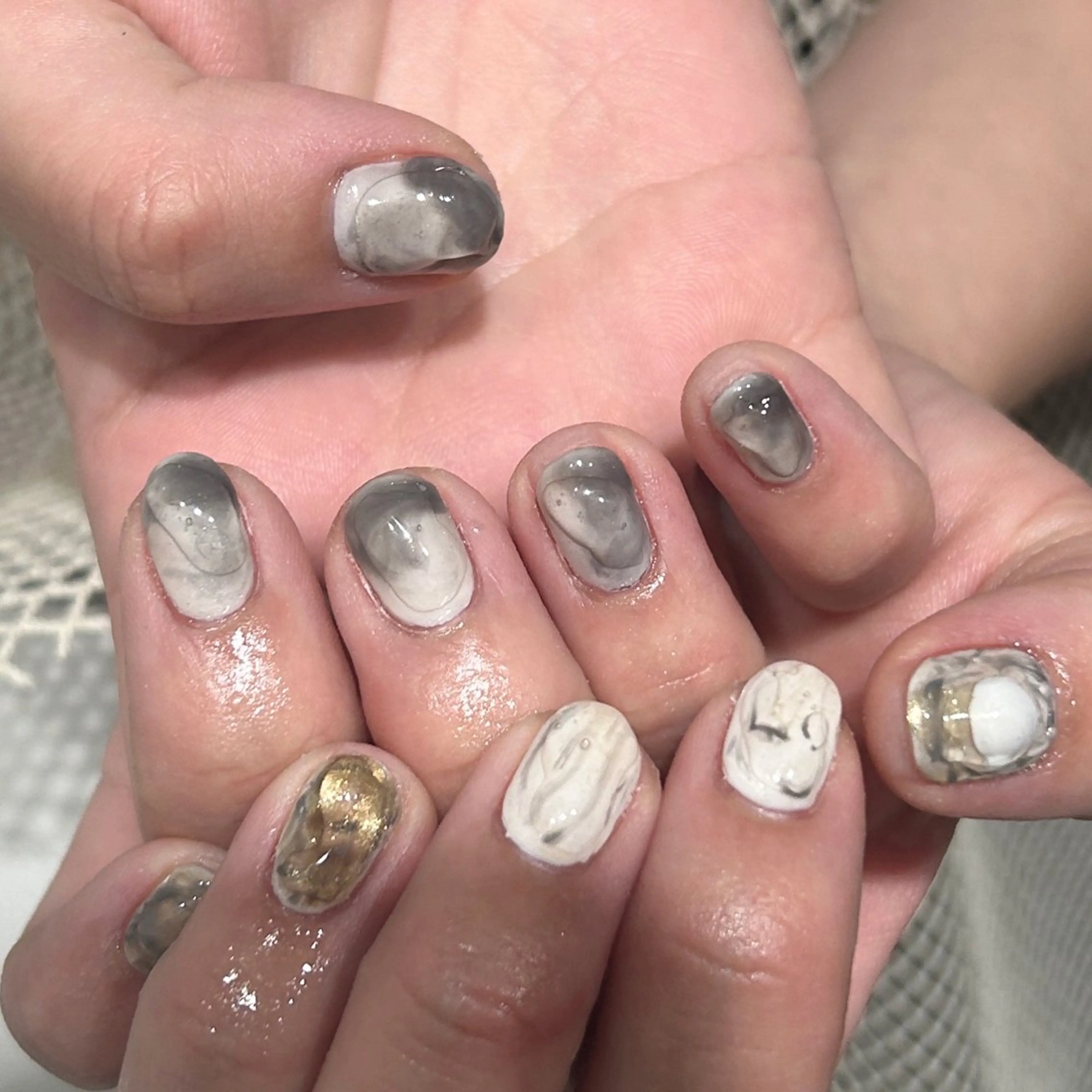 ネイル MODA MANAMIᵕ̈のネイルデザイン