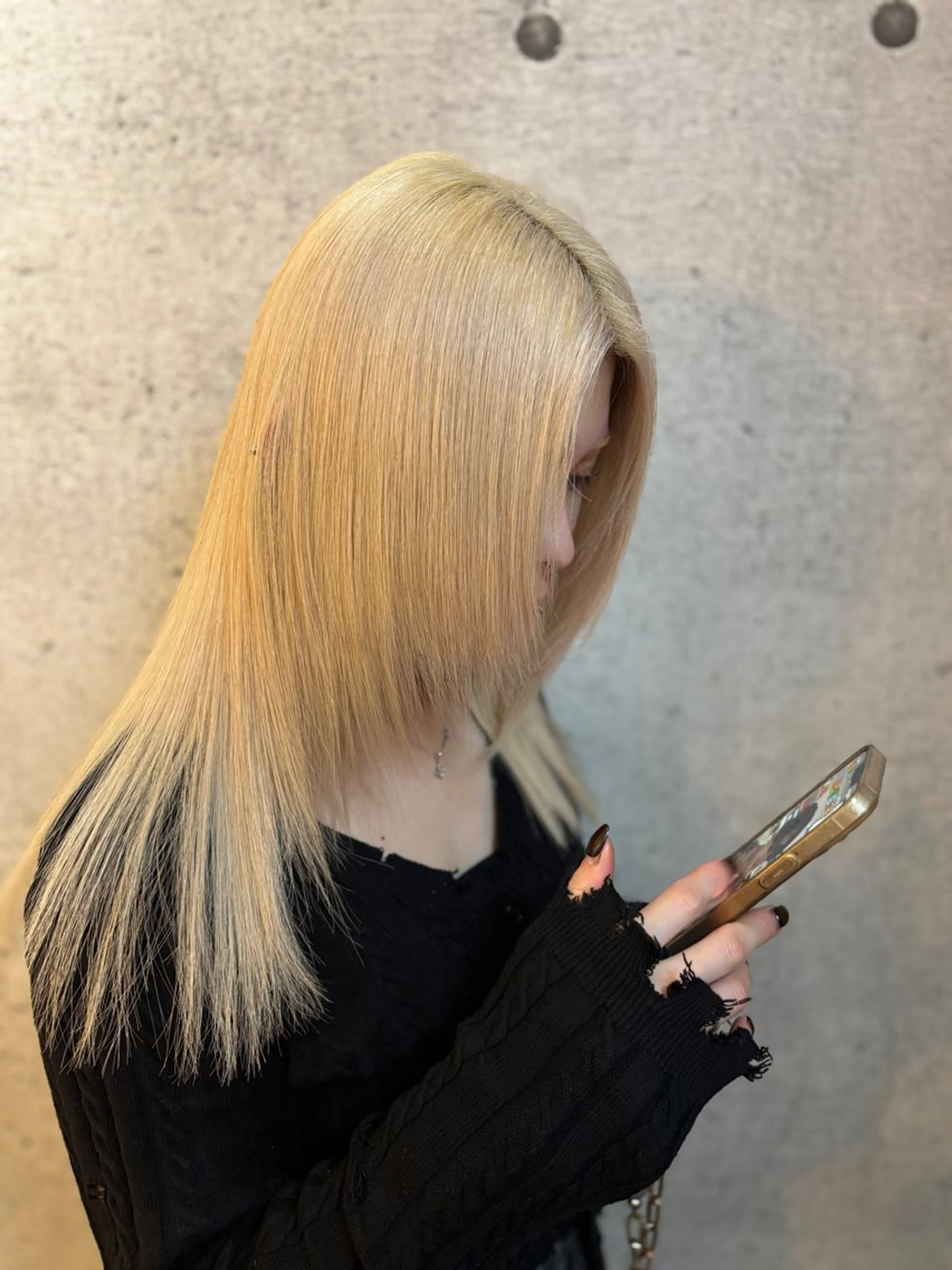 ロング カラー Rio/ベージュ/ レイヤーカットのヘアスタイル