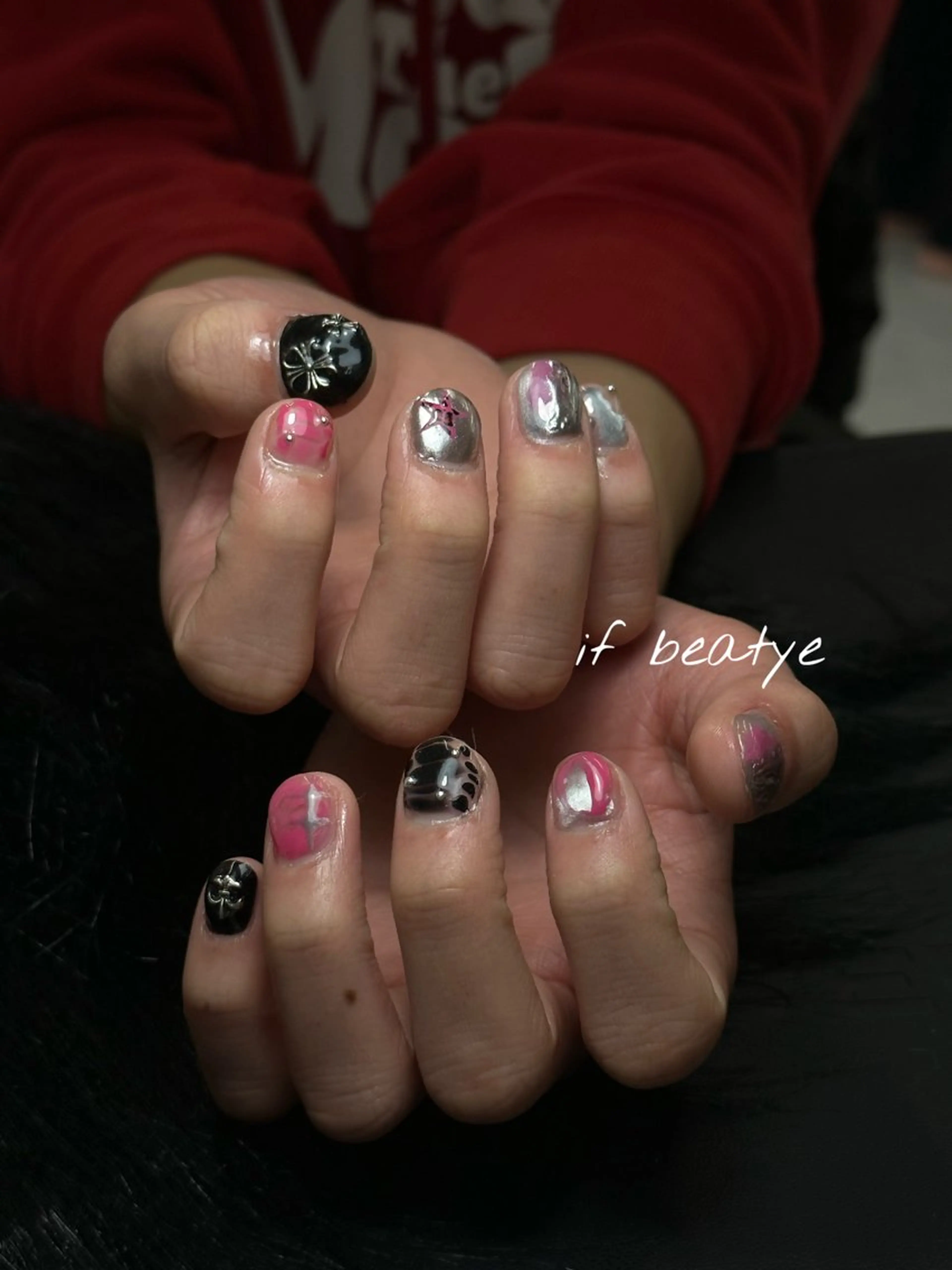 ネイル アートネイル キラキラネイル マットネイル メンズネイル if Hair＆Nail Salon所属・IKA /海外ネイル /個性派/ワンホンのネイルデザイン