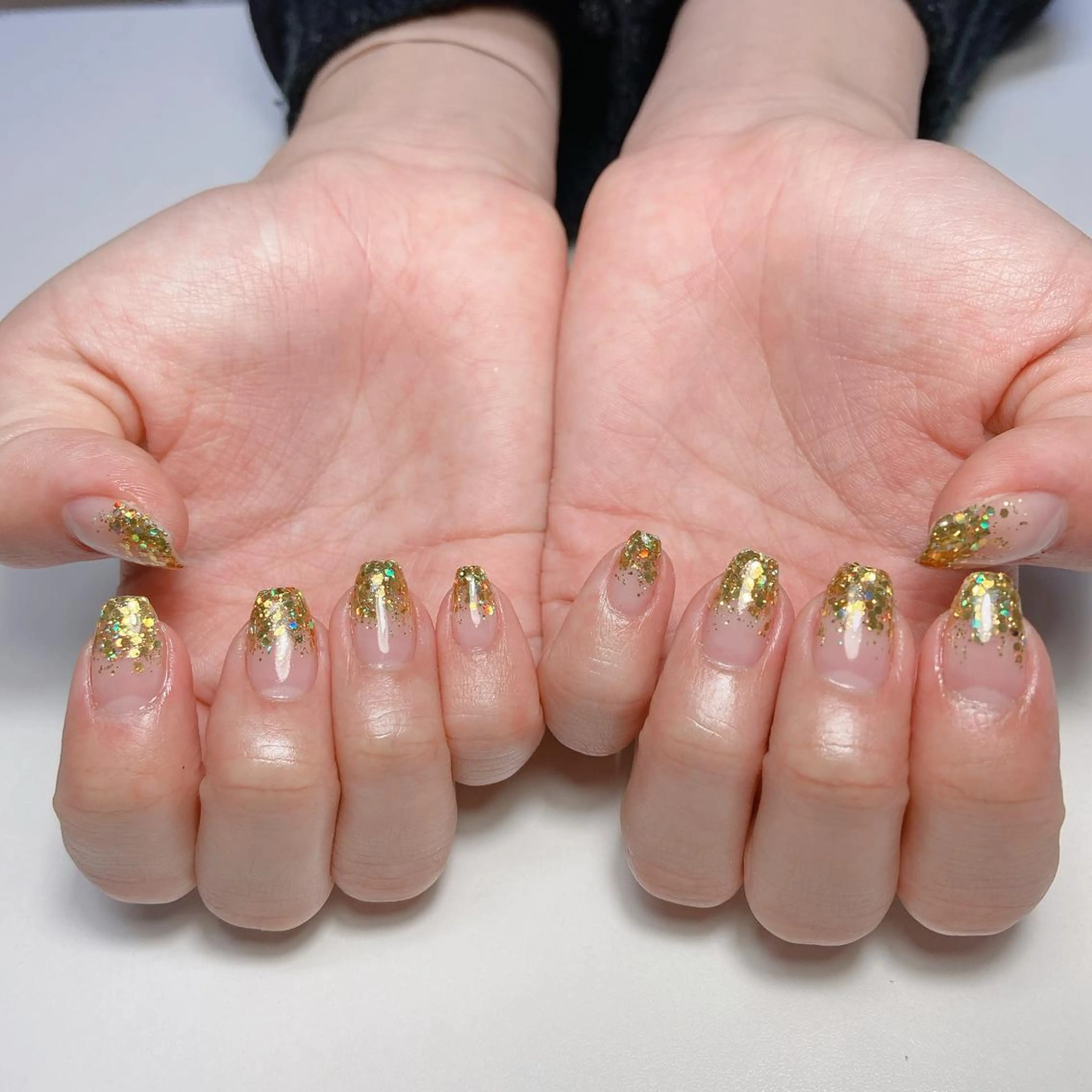 ネイル ホログラムネイル ラメ(グリッター) ラメグラデーション ハンドネイル nailsalon REJOICEのネイルデザイン