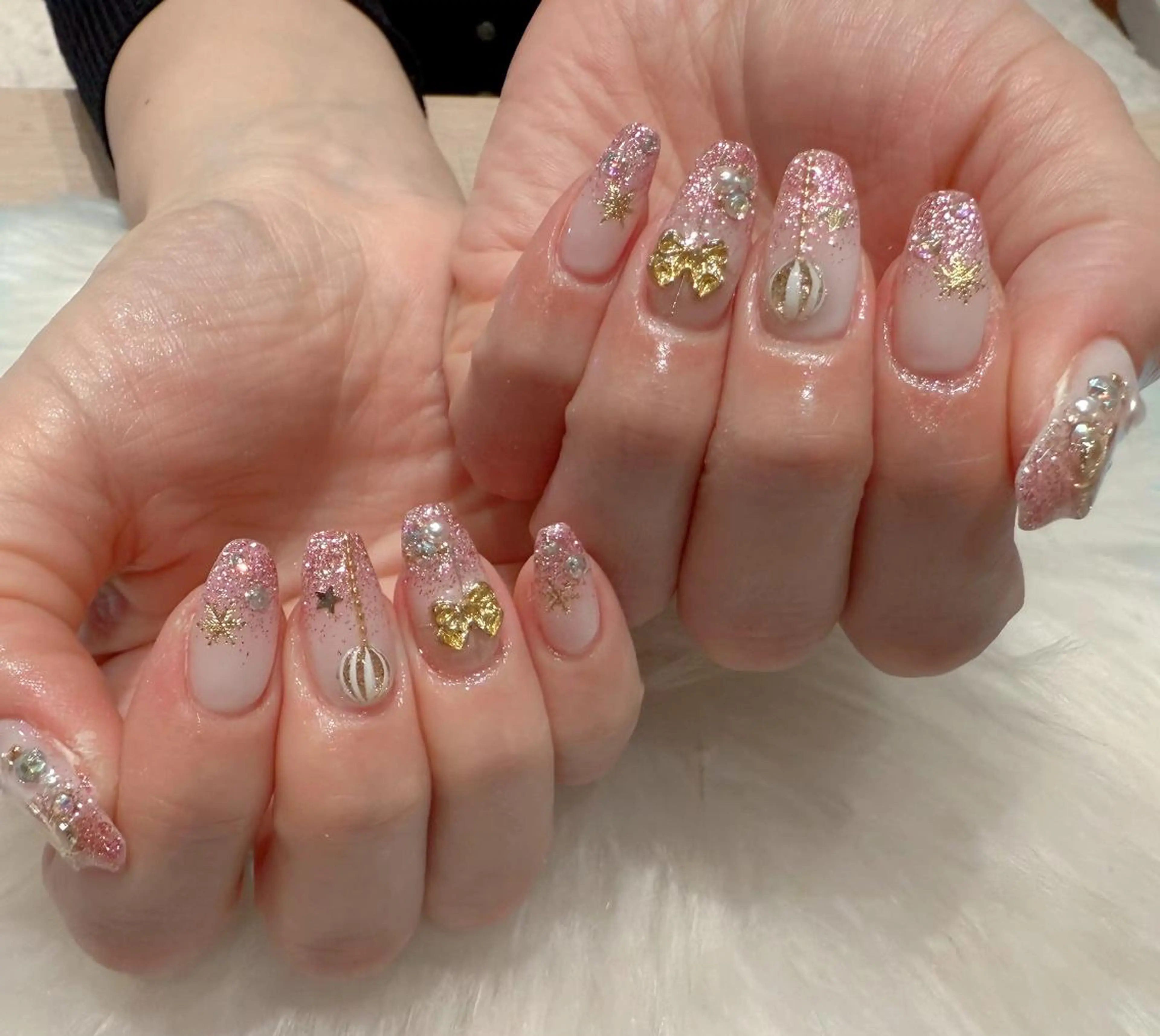 ネイル ハンドネイル Miku. Nのネイルデザイン