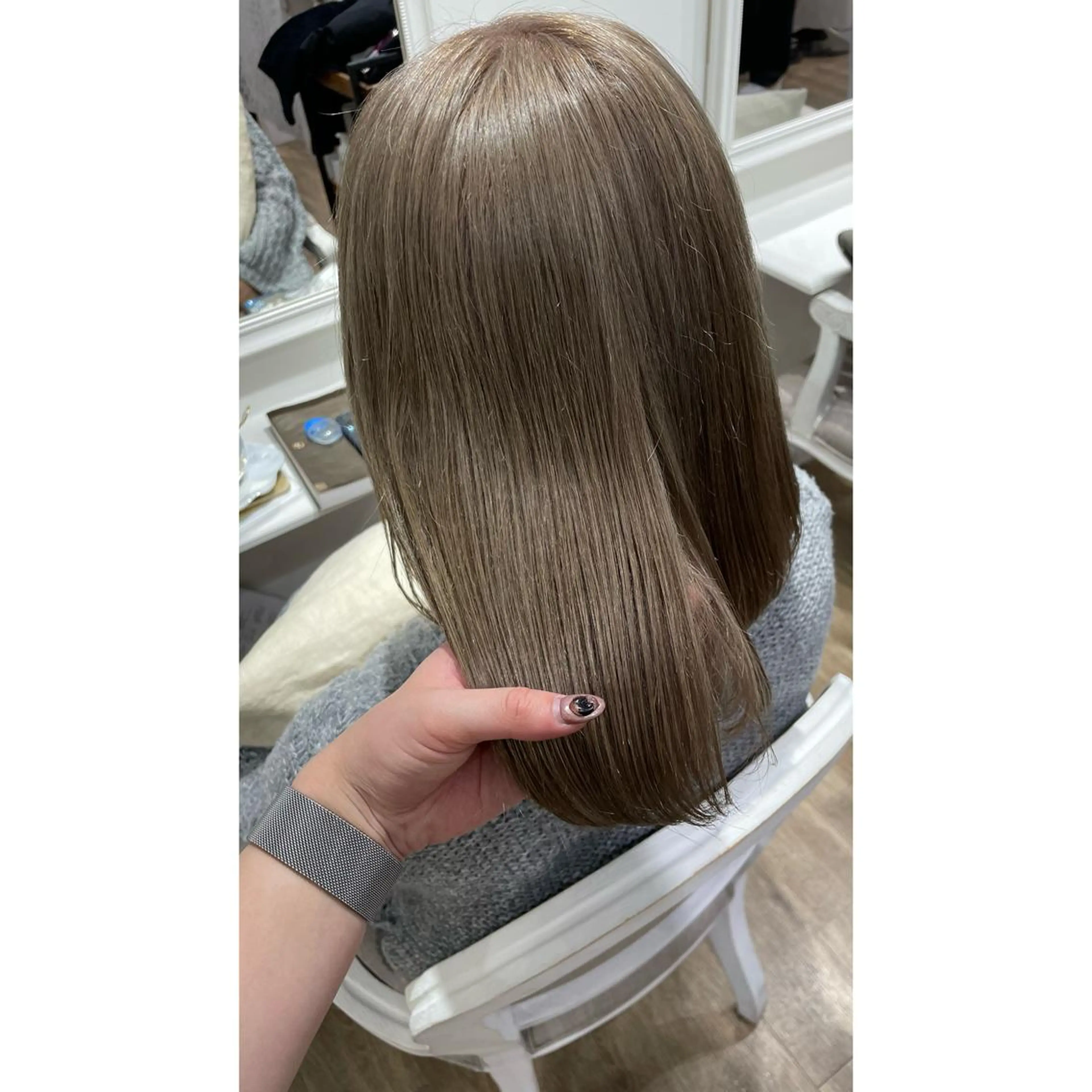 ミディアム カラー ヘアカラー トリートメント 梅田/髪質改善カラー ❄︎ mikiのヘアスタイル