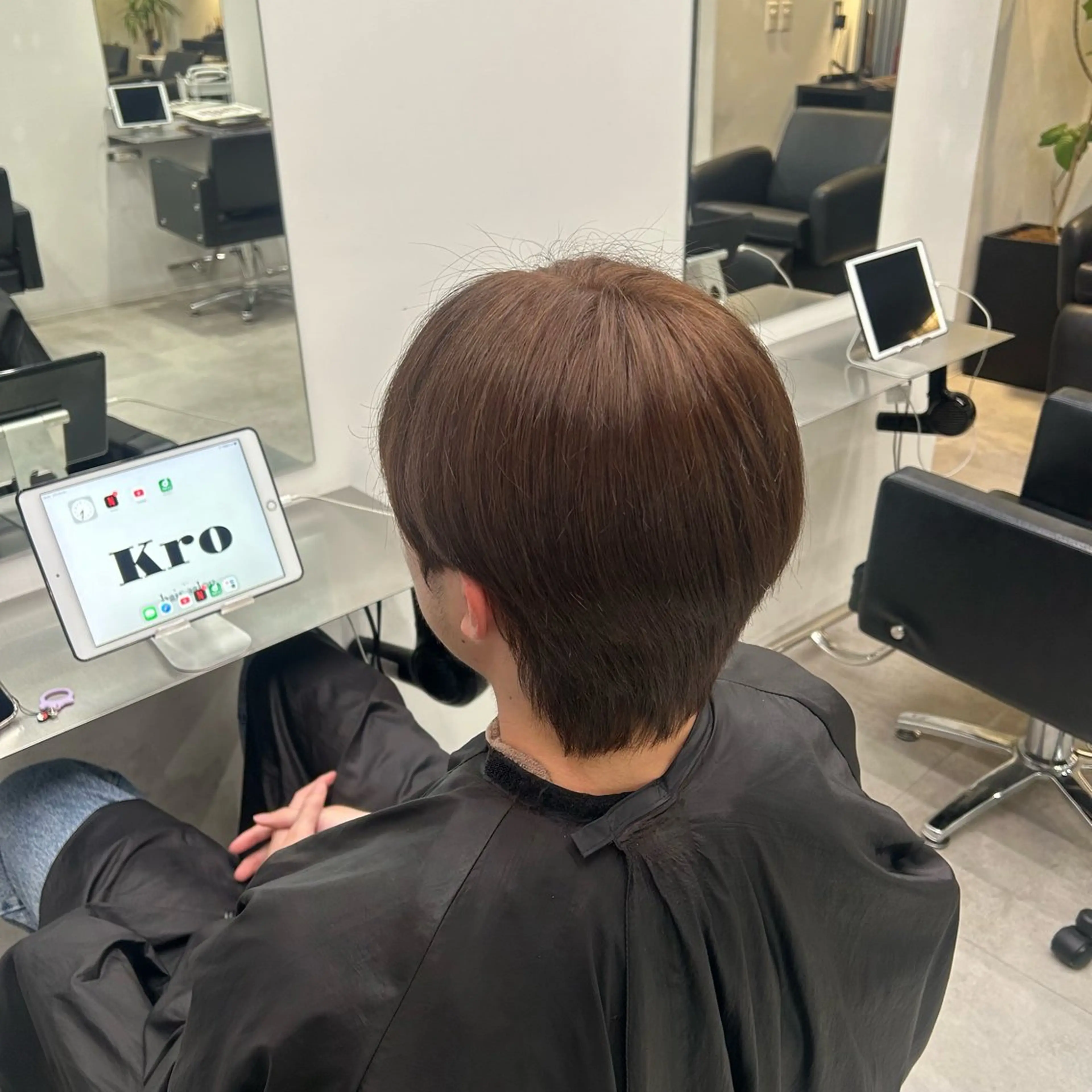 ‎🌟ワンカラーモデル募集中!!(ショート​〜​鎖骨辺りまでの髪の方🌷.*)の写真