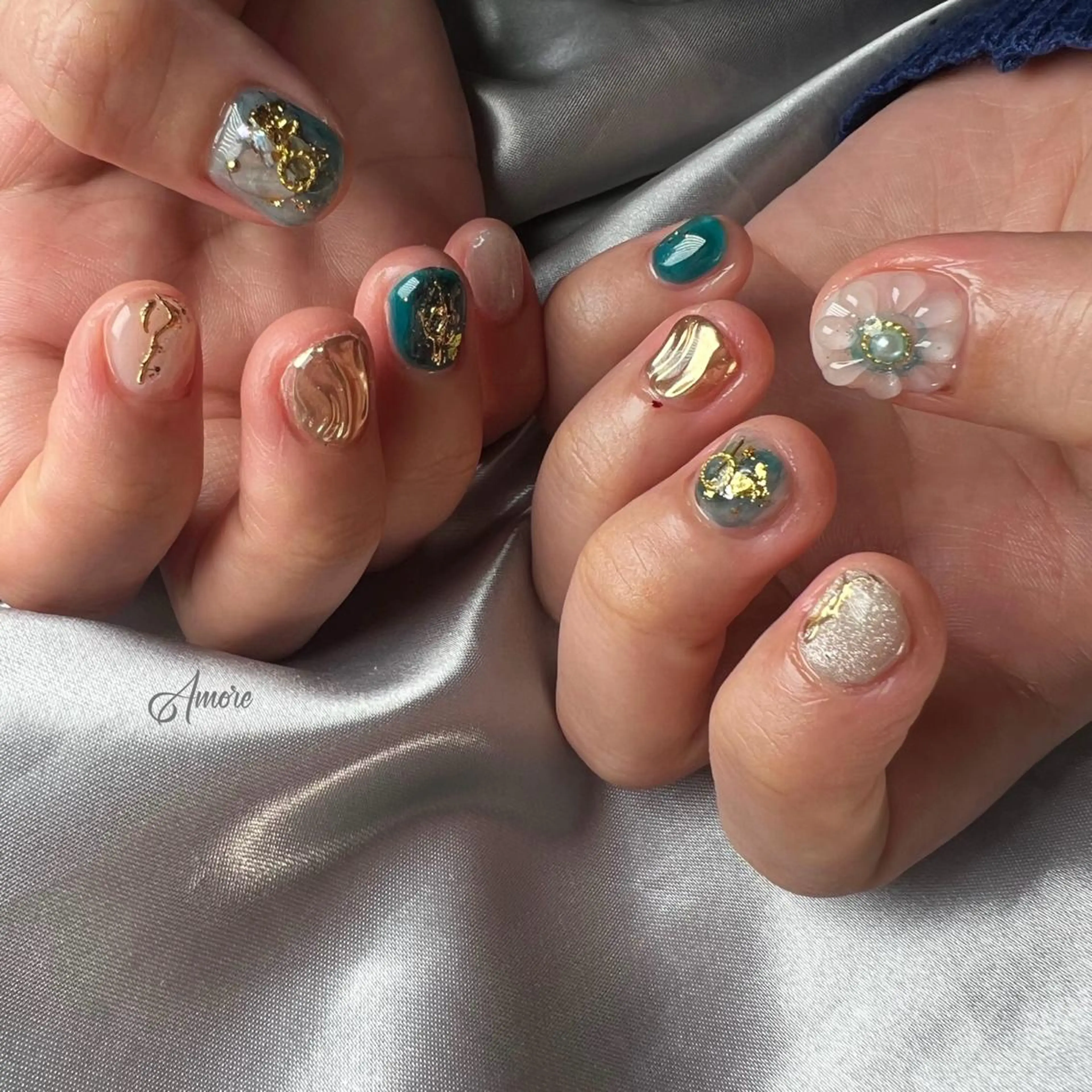 ネイル ジェルネイル ミラーネイル オフィスネイル パラジェル You kyehwaのネイルデザイン