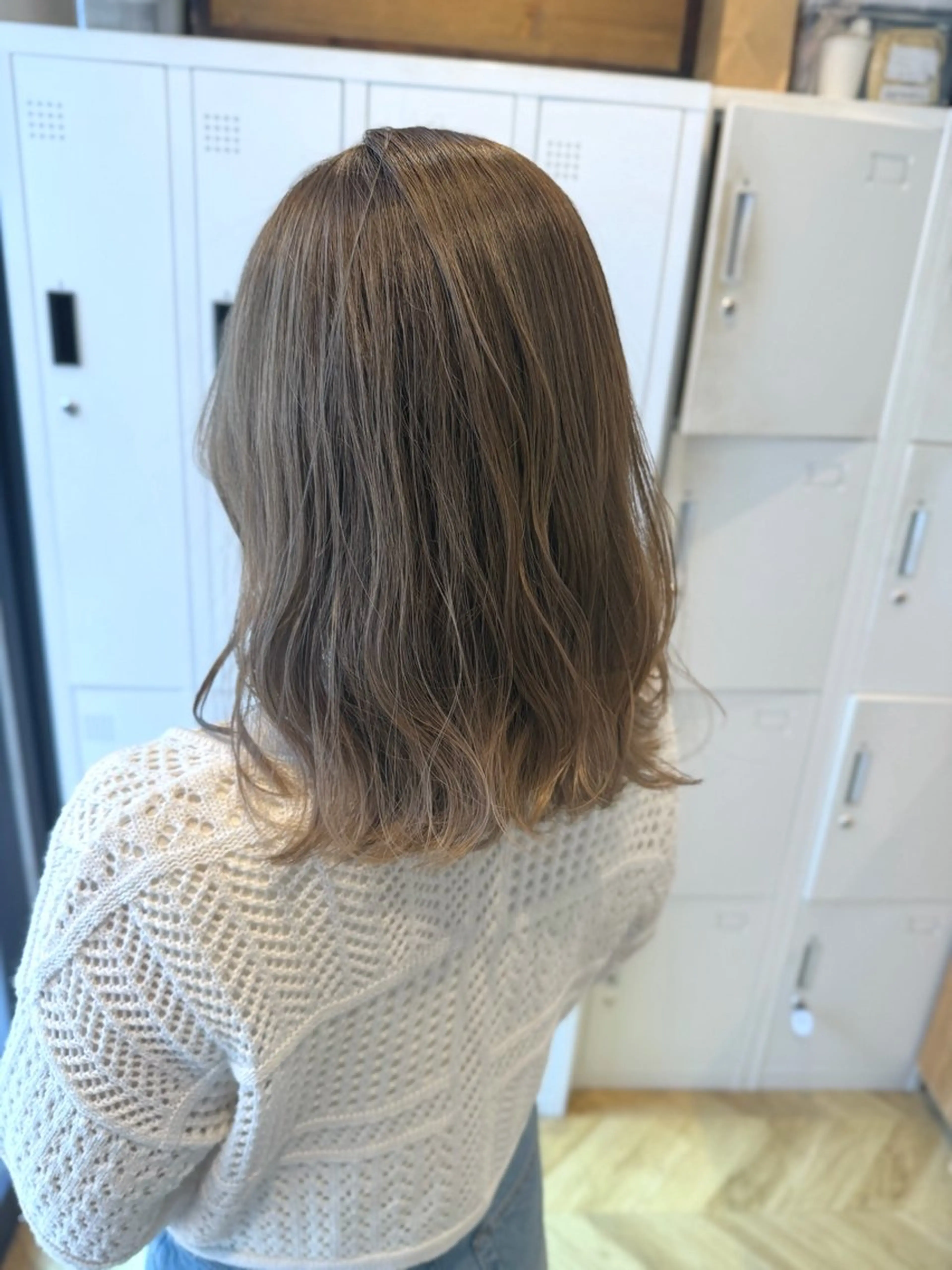 ミディアム カラー ベージュカラー 透明感カラー ヘアカラー .sirohair momoka🫧のヘアスタイル