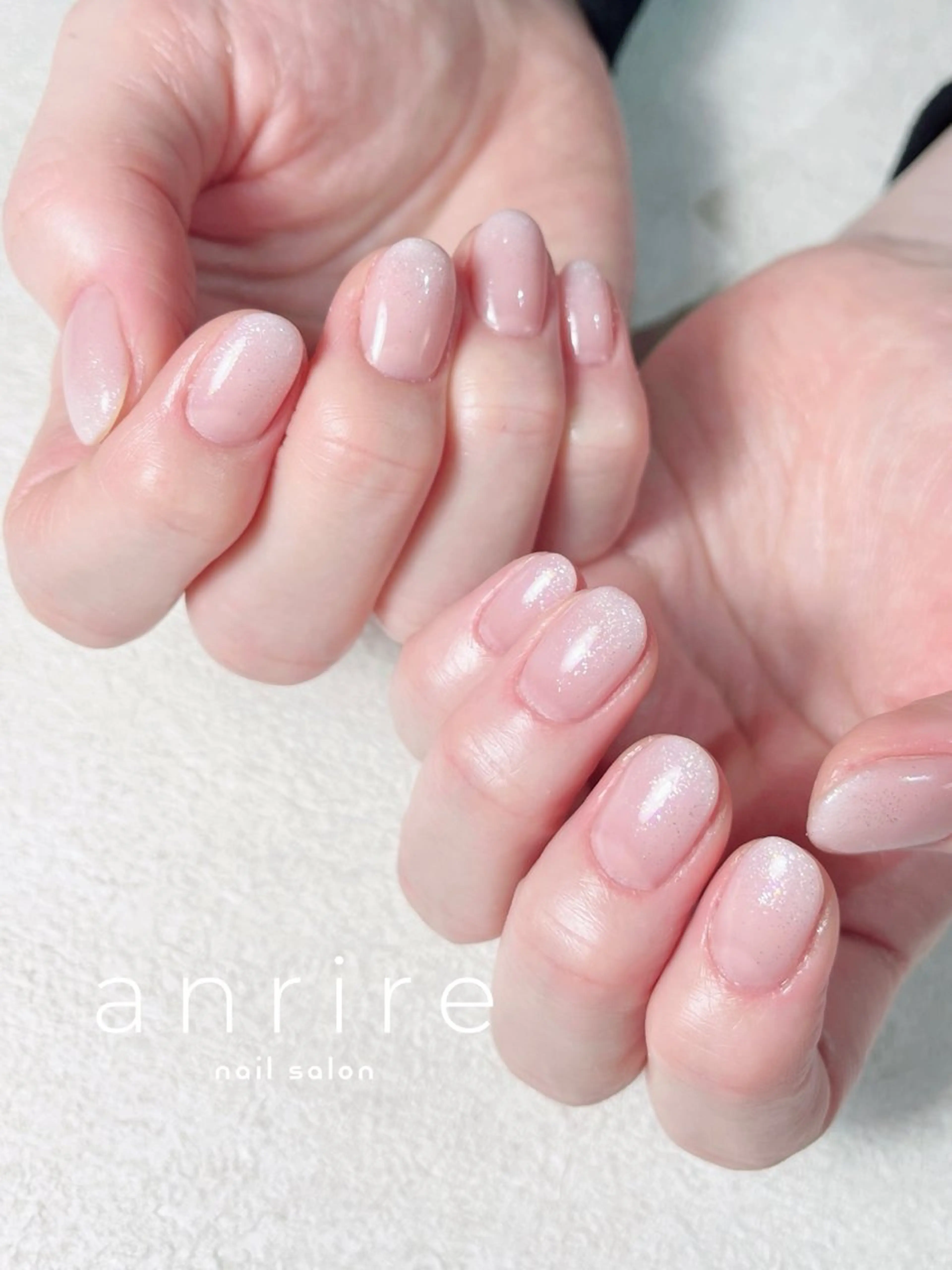 ネイル ジェルネイル グラデーション キラキラネイル ラメ(グリッター) オフィスネイル ハンドネイル nailsalon anrireのネイルデザイン