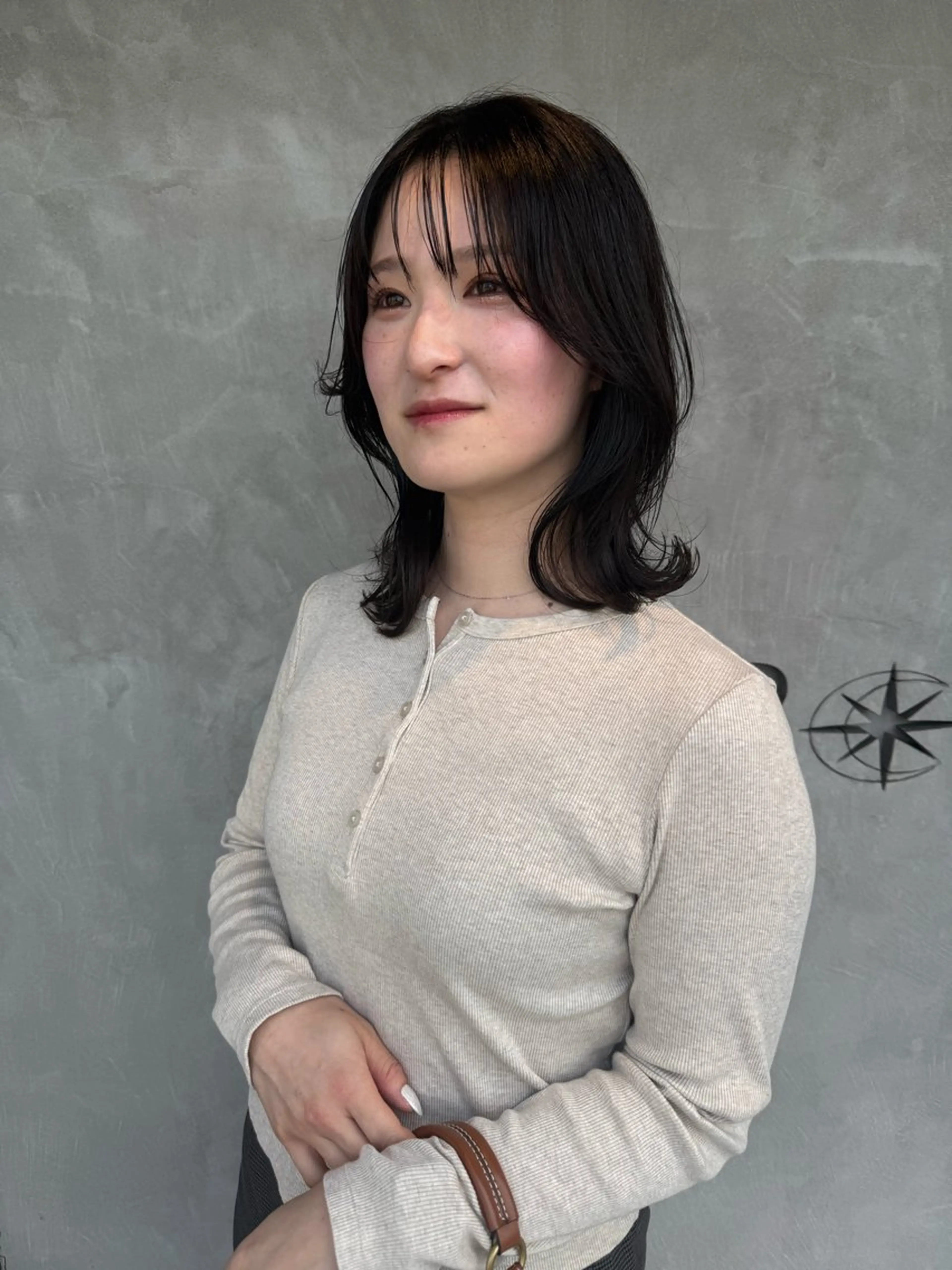 ロング 松本  夏海のヘアスタイル