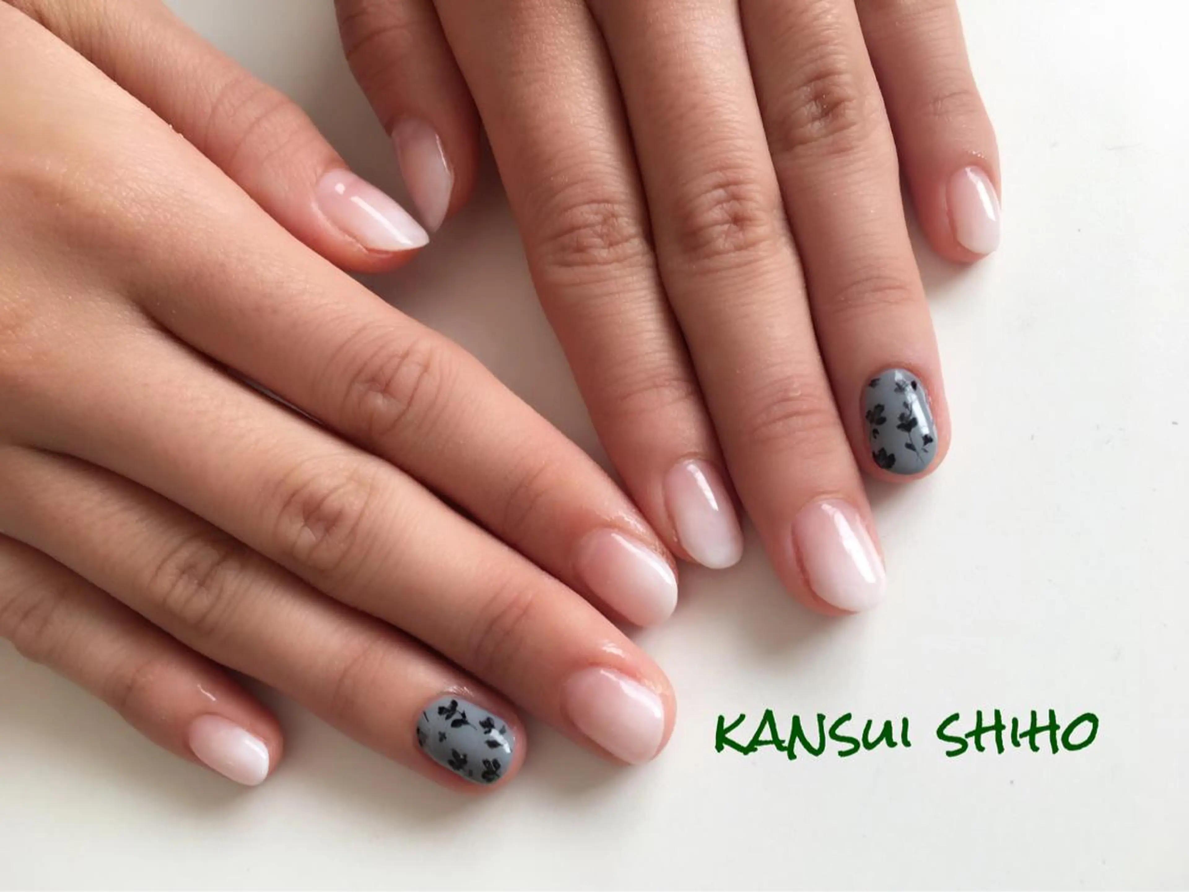 ネイル Elio 国泰寺のネイルデザイン