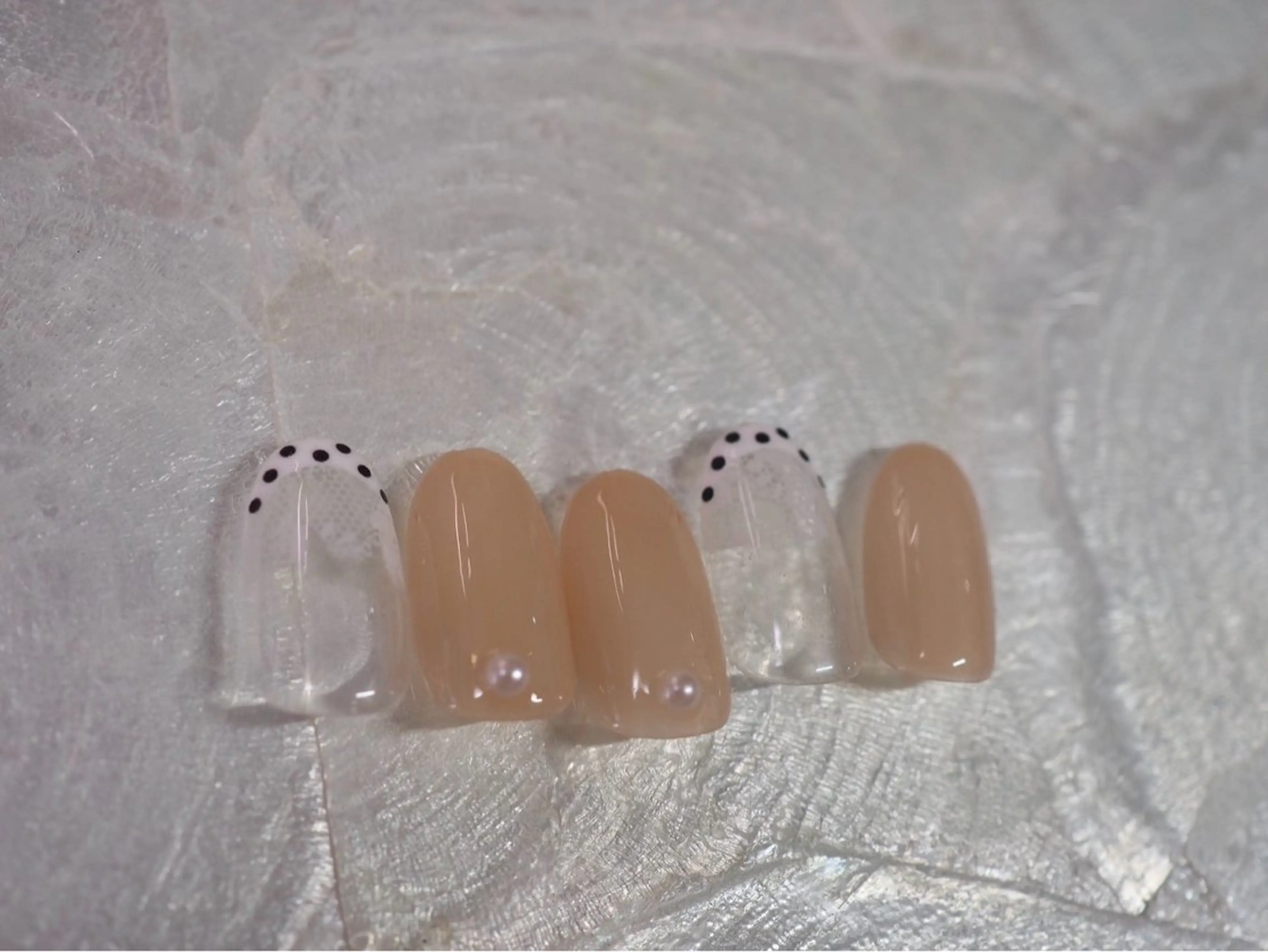 ネイル オーロラネイル フラワーネイル フットネイル フレンチネイル ジェルネイル ハンドネイル kiki nail たまプラーザのネイルデザイン