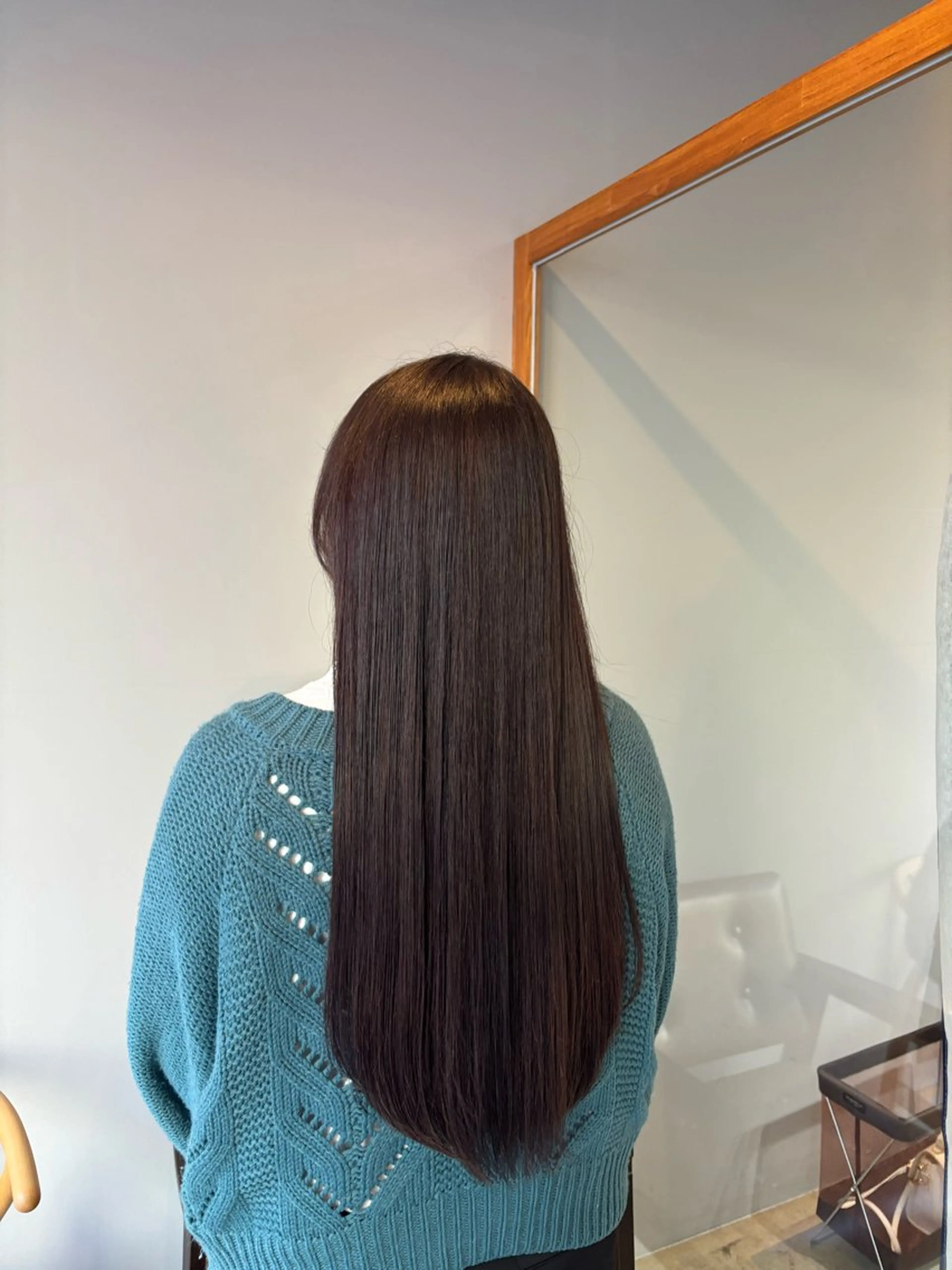 カラー 井手上 華のヘアスタイル