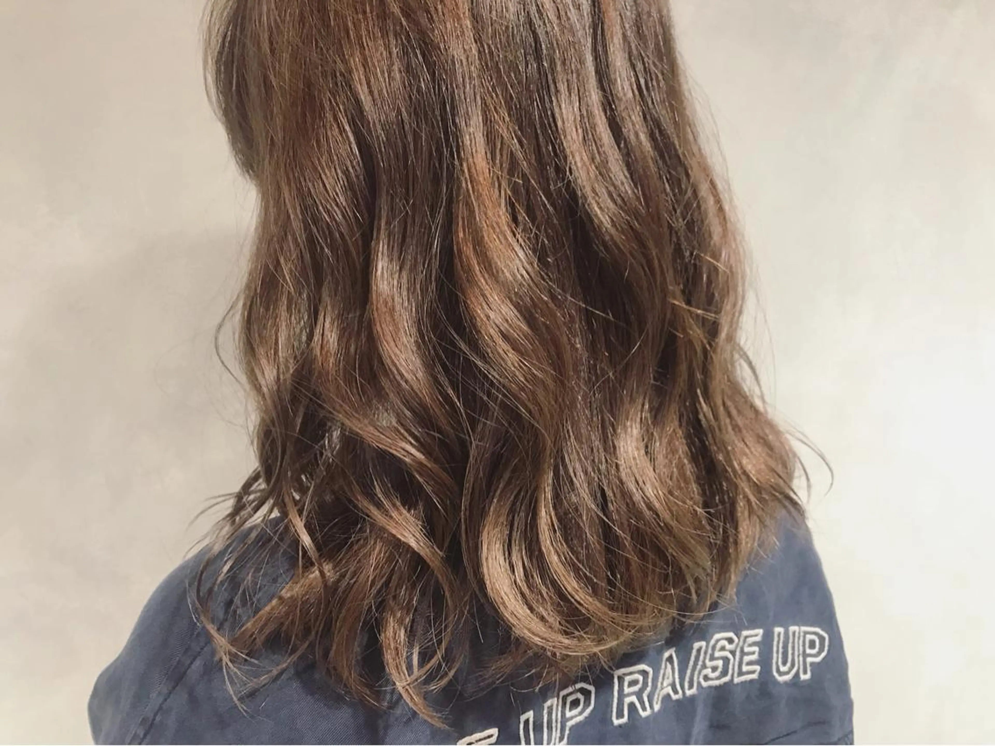 セミロング カラー 縮毛矯正/髪質改善 🌷あかおのヘアスタイル