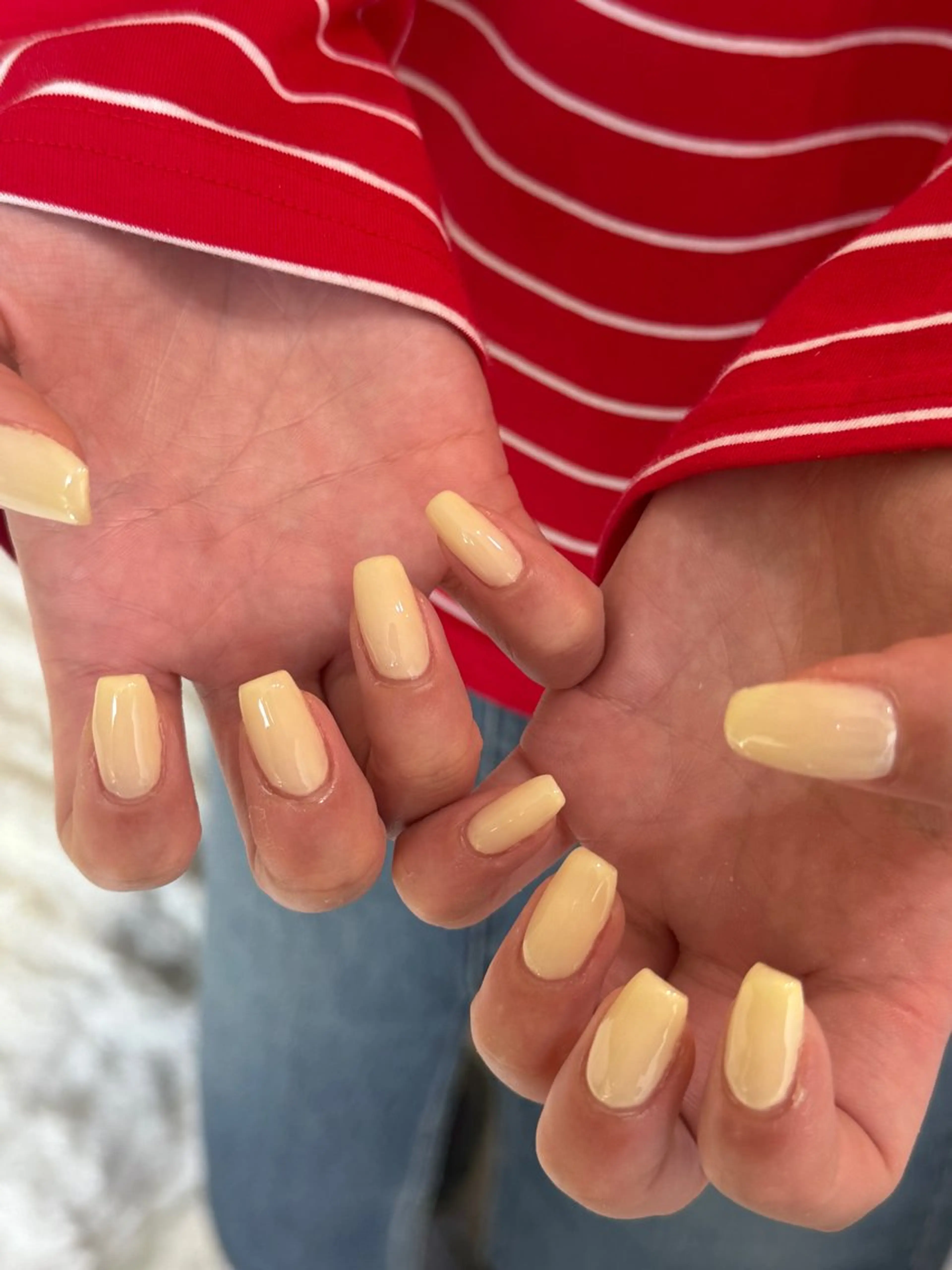 ネイル 黄色 ハンドネイル ayaka naruのネイルデザイン