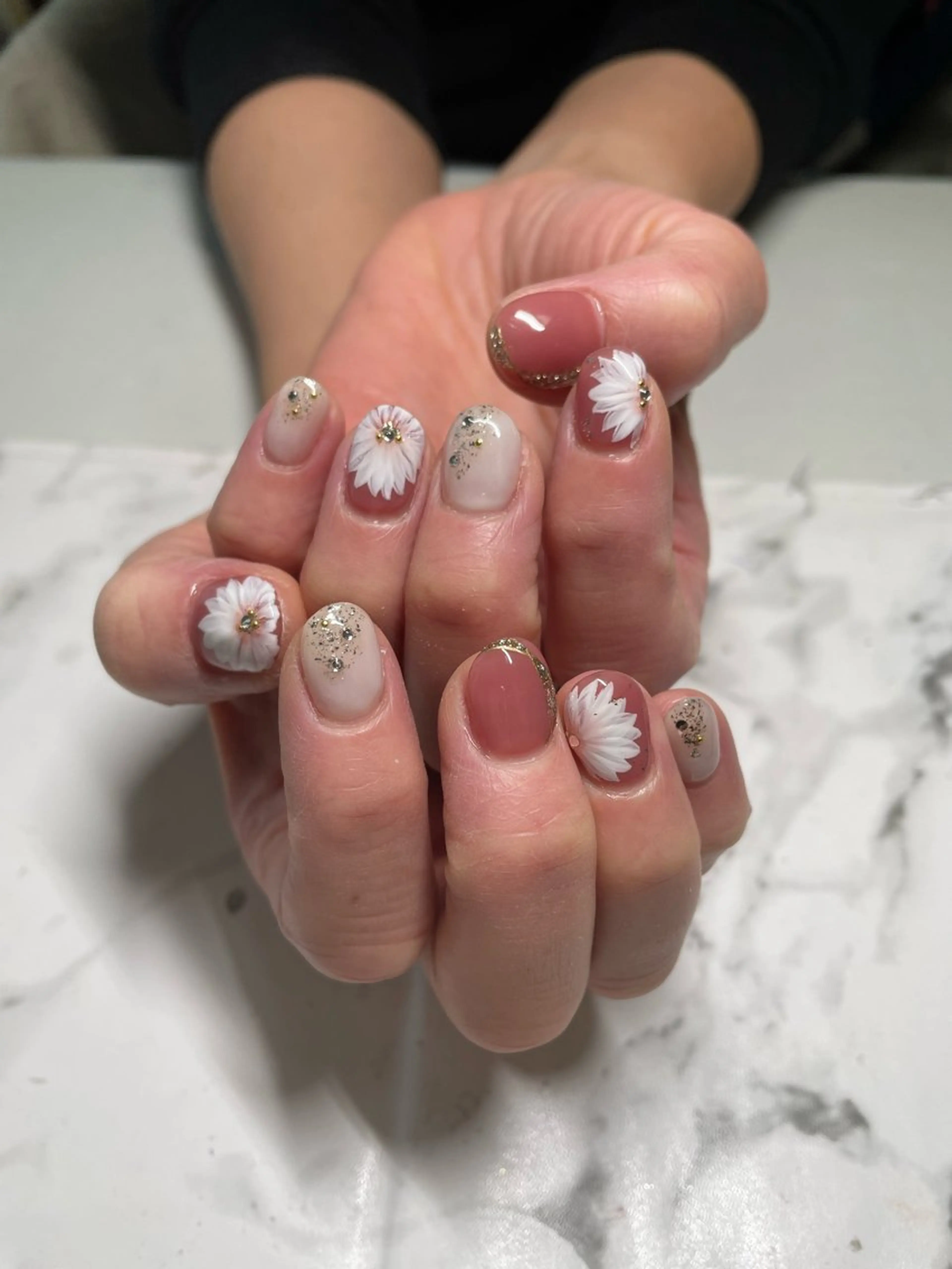 ネイル ハンドネイル Mi-roomネイル サロンのネイルデザイン