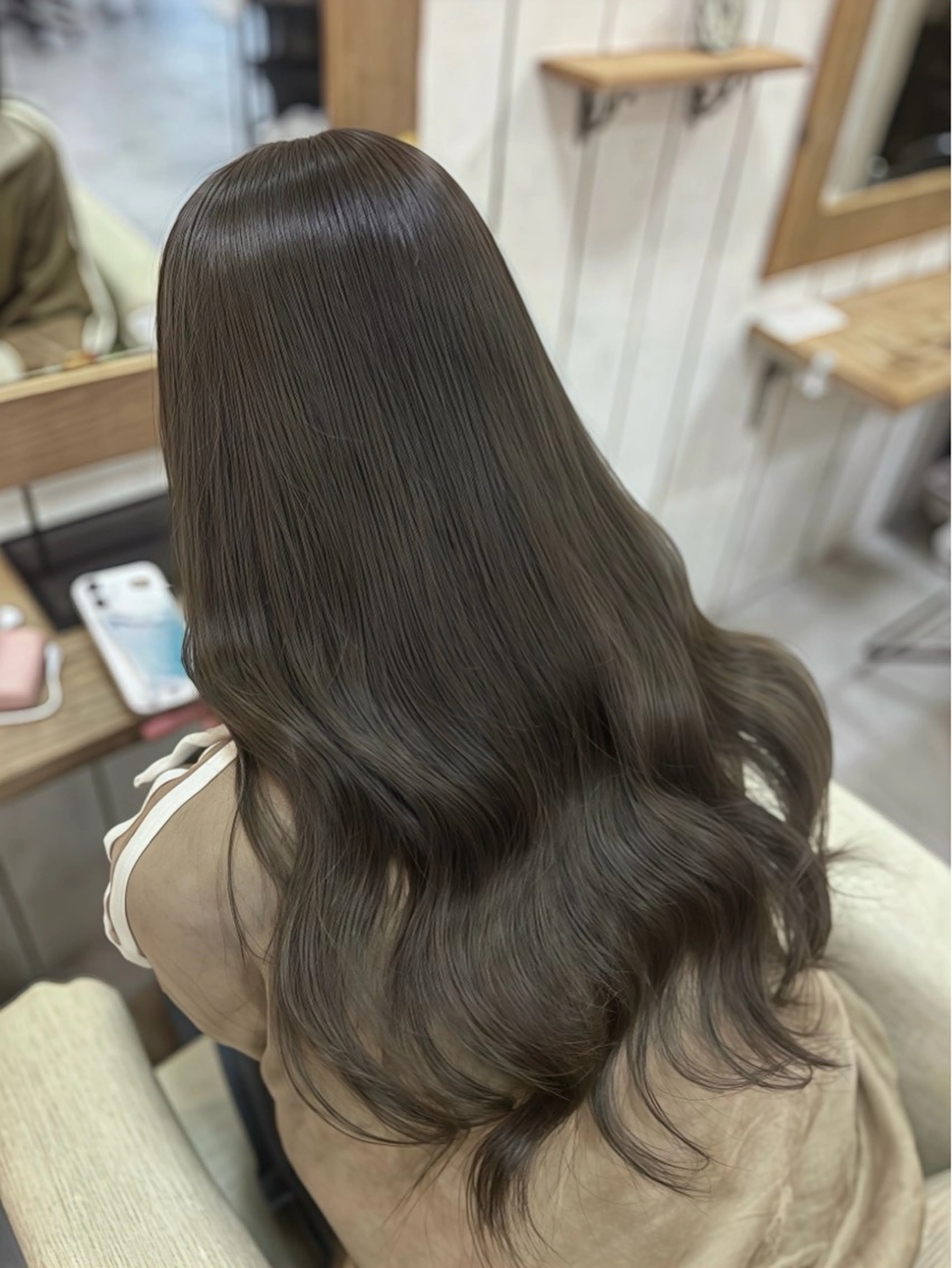 カラー ブラウンカラー オリーブブラウン ヘアカラー 草津美容室🪽 Coconeのヘアスタイル