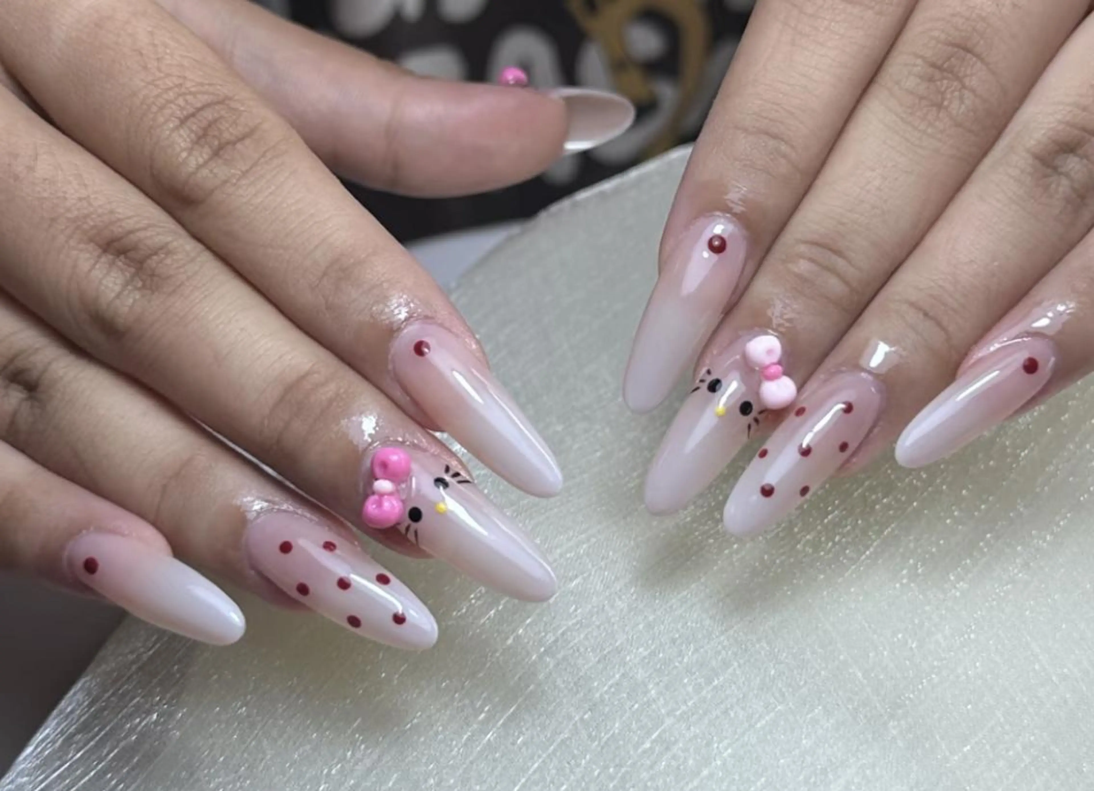 ネイル ハンドネイル 🎀 KiKi_nailのネイルデザイン