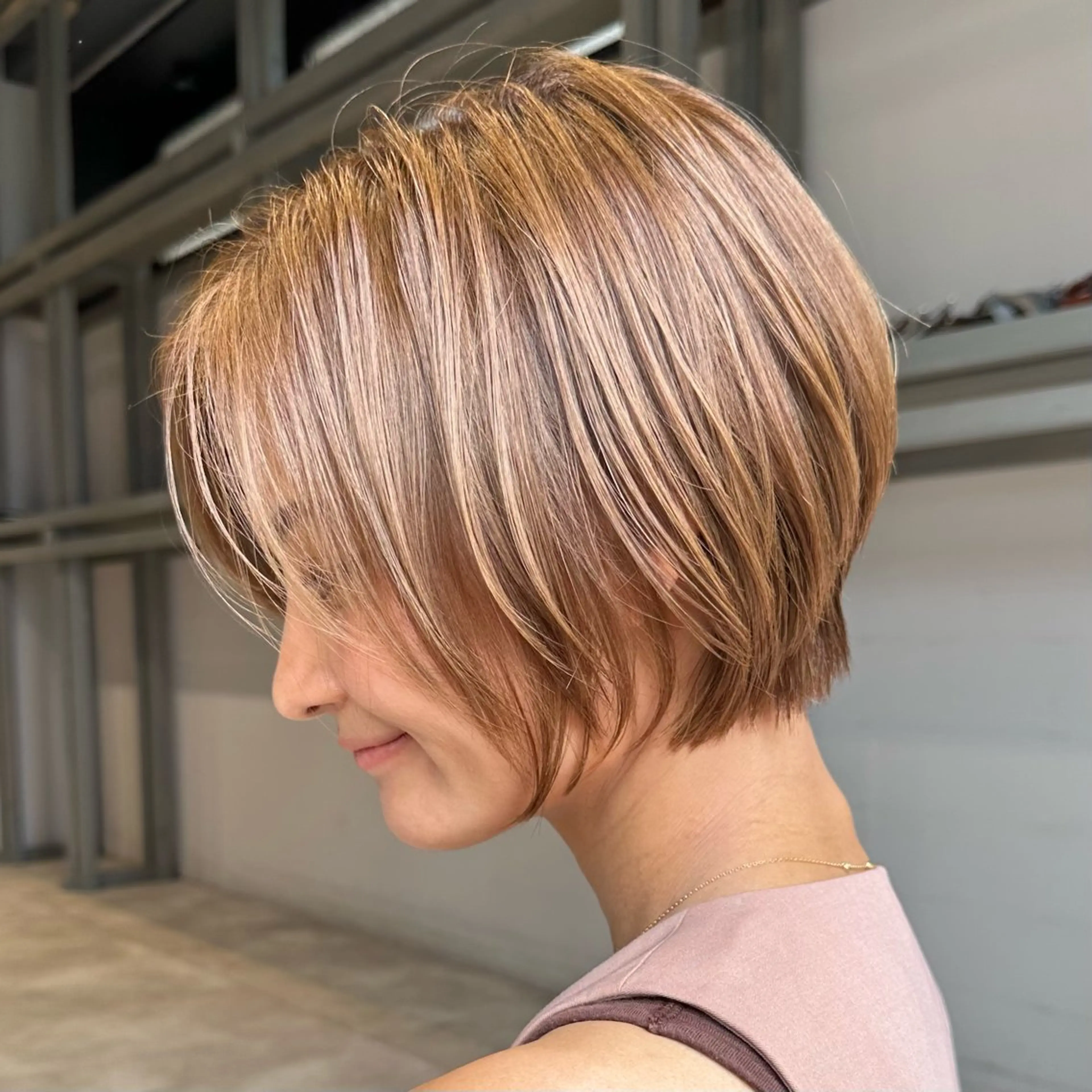 ショート ハイライト 髪質改善 レイヤーカット ショートヘア ショート職人 美容師【KENTA】のヘアスタイル