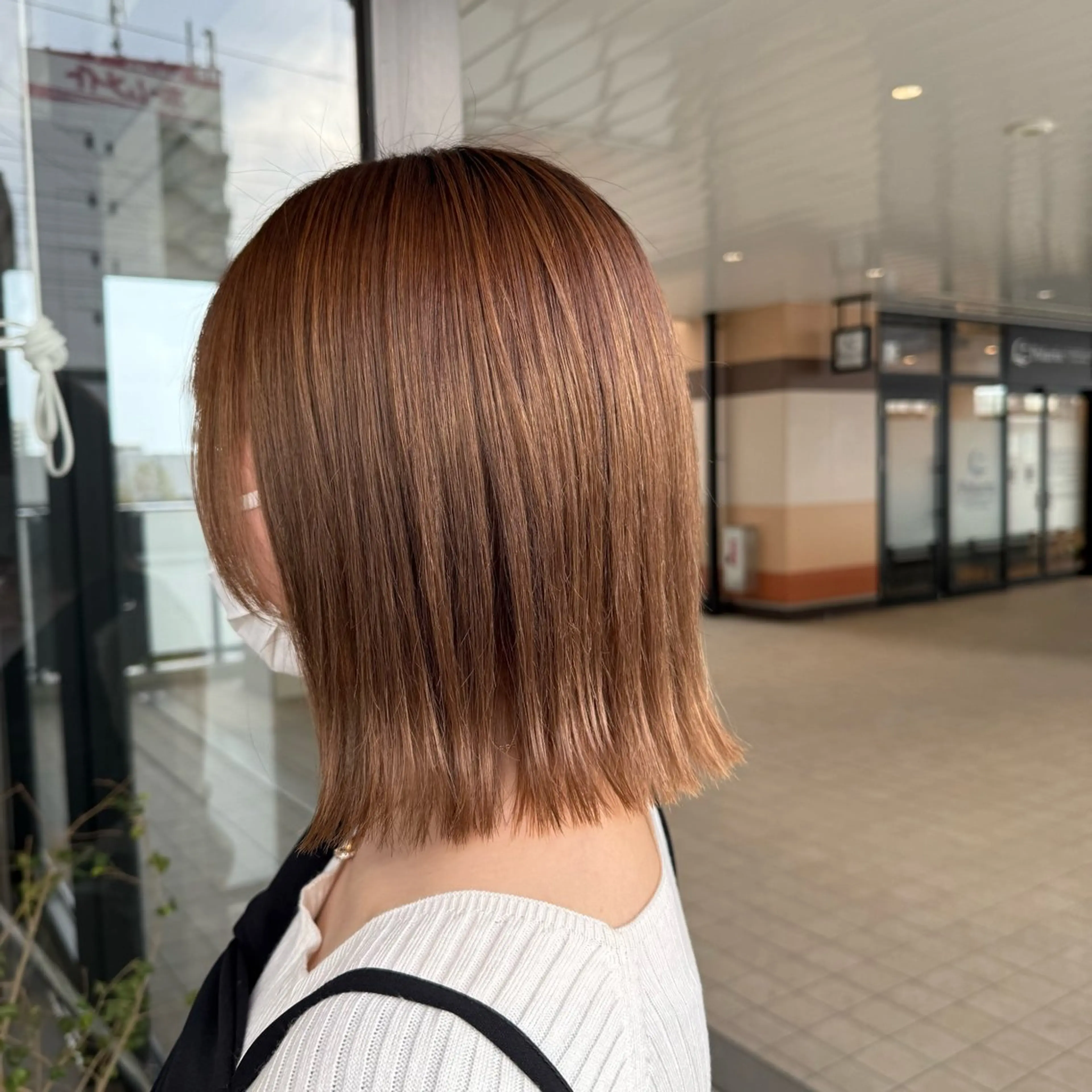 ミディアム パーマ 残間 美月のヘアスタイル
