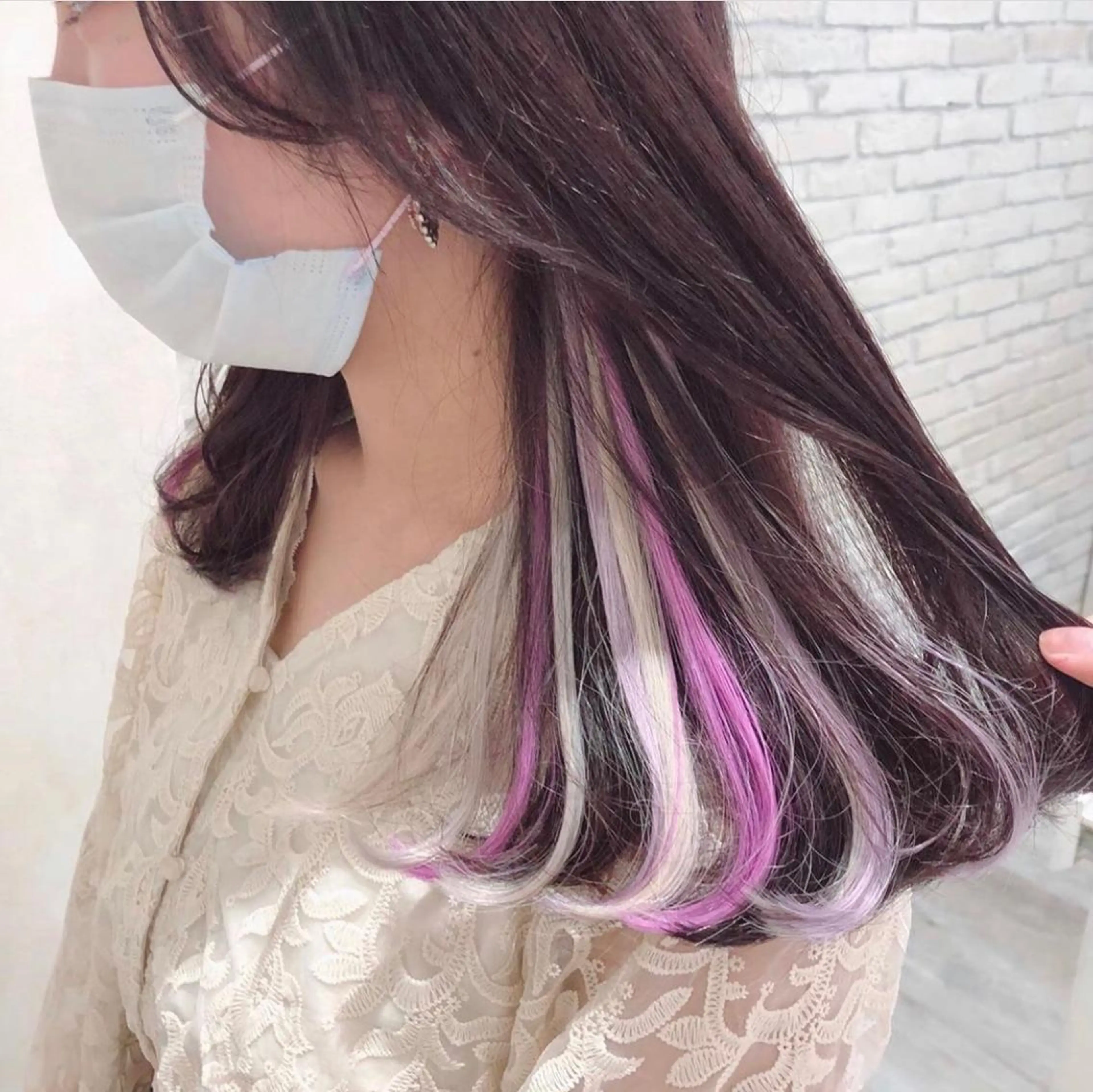 ミディアム カラー ピンクカラー HAUS 片山みほのヘアスタイル
